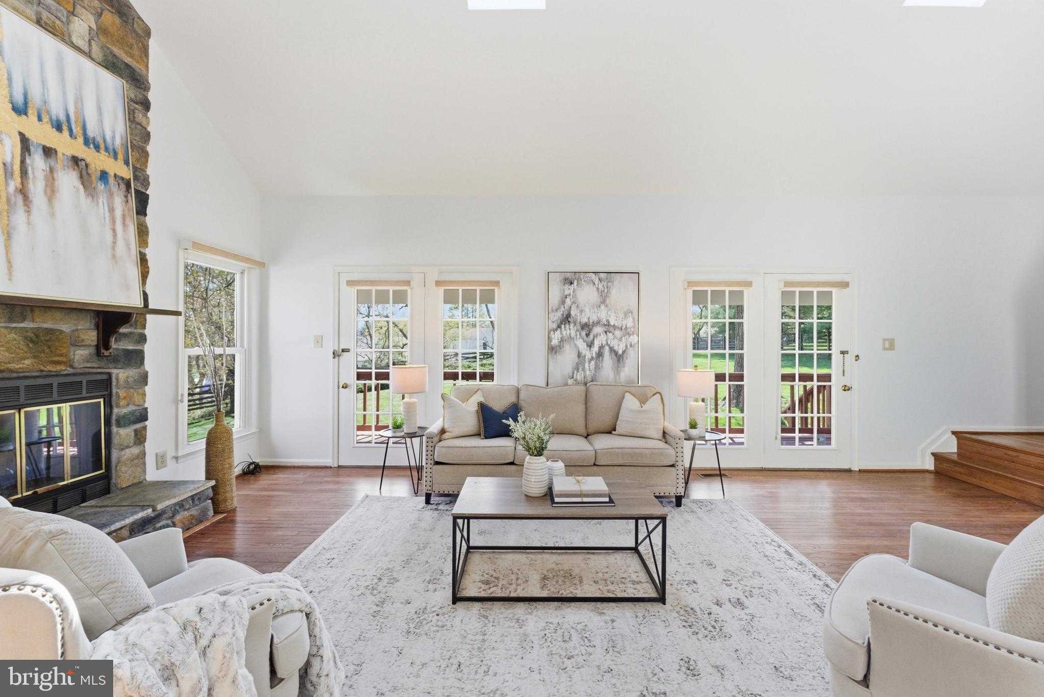 15540 Peach Leaf Ln photo 16