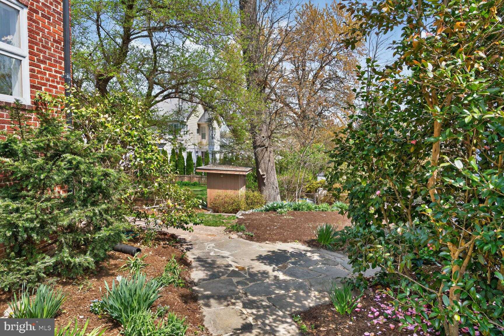 2633 N Florida St photo 26