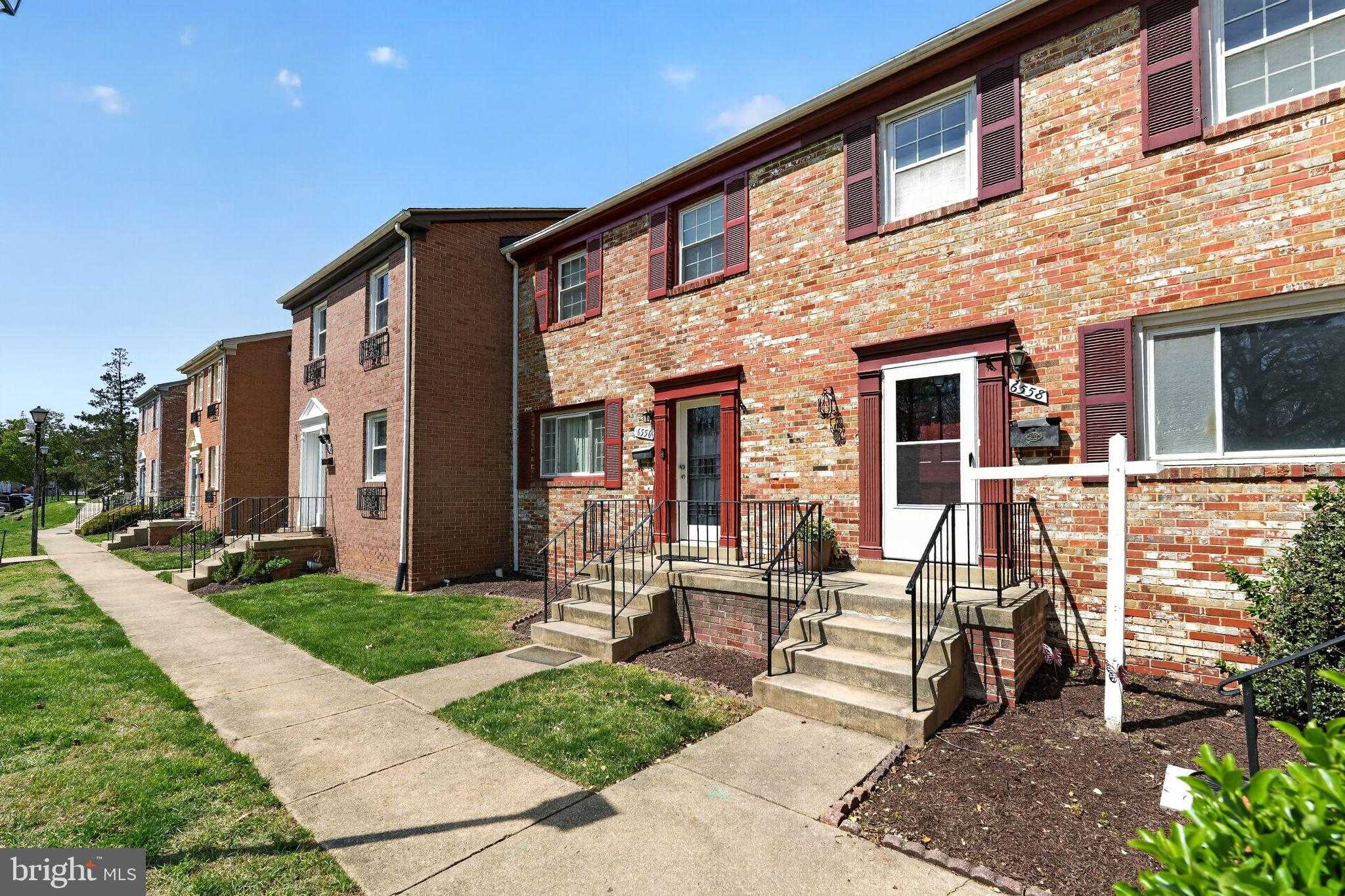 6558 Beechwood Dr # 58 photo 4