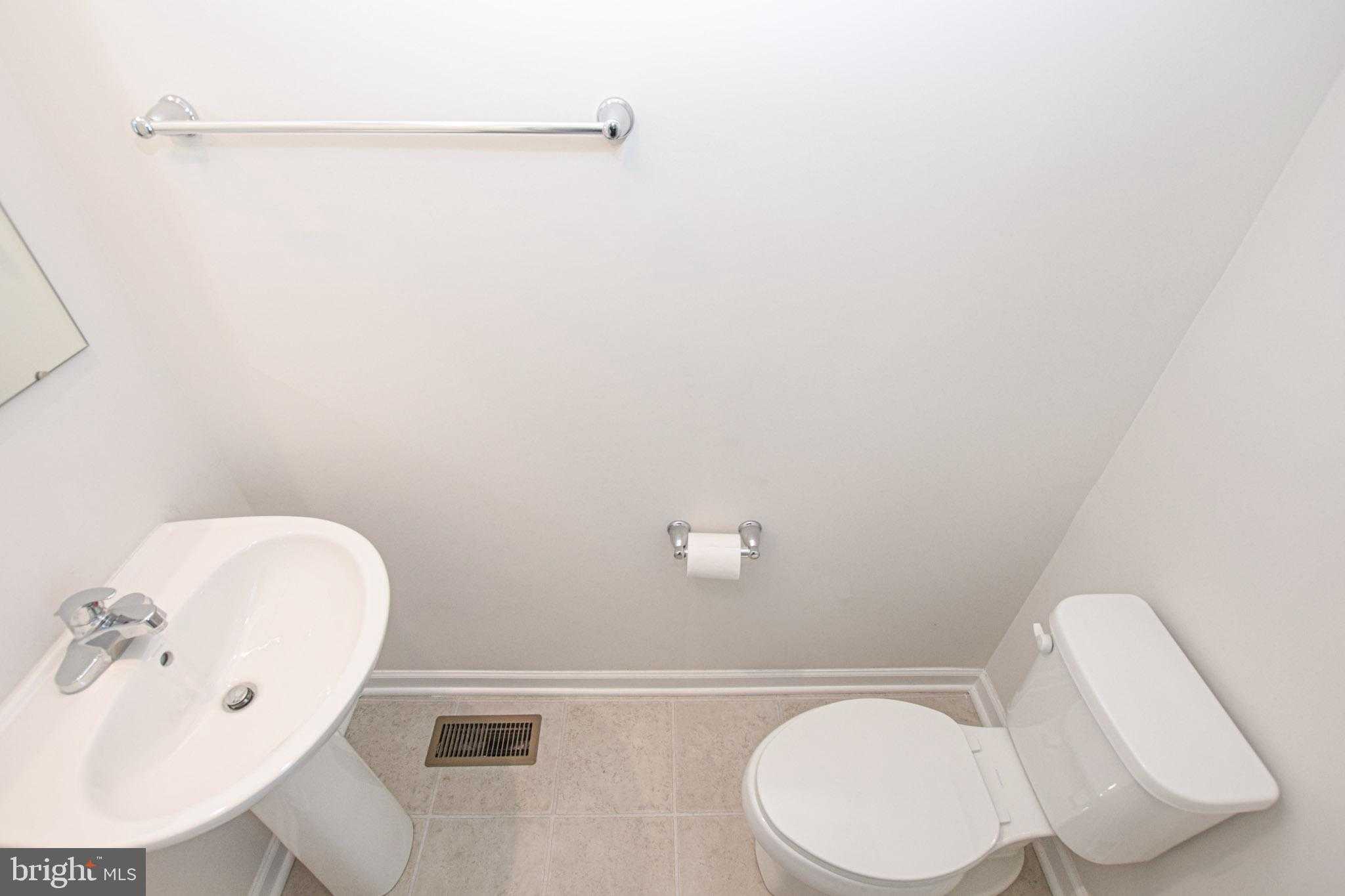 66 Tadpole Landing Rd photo 8