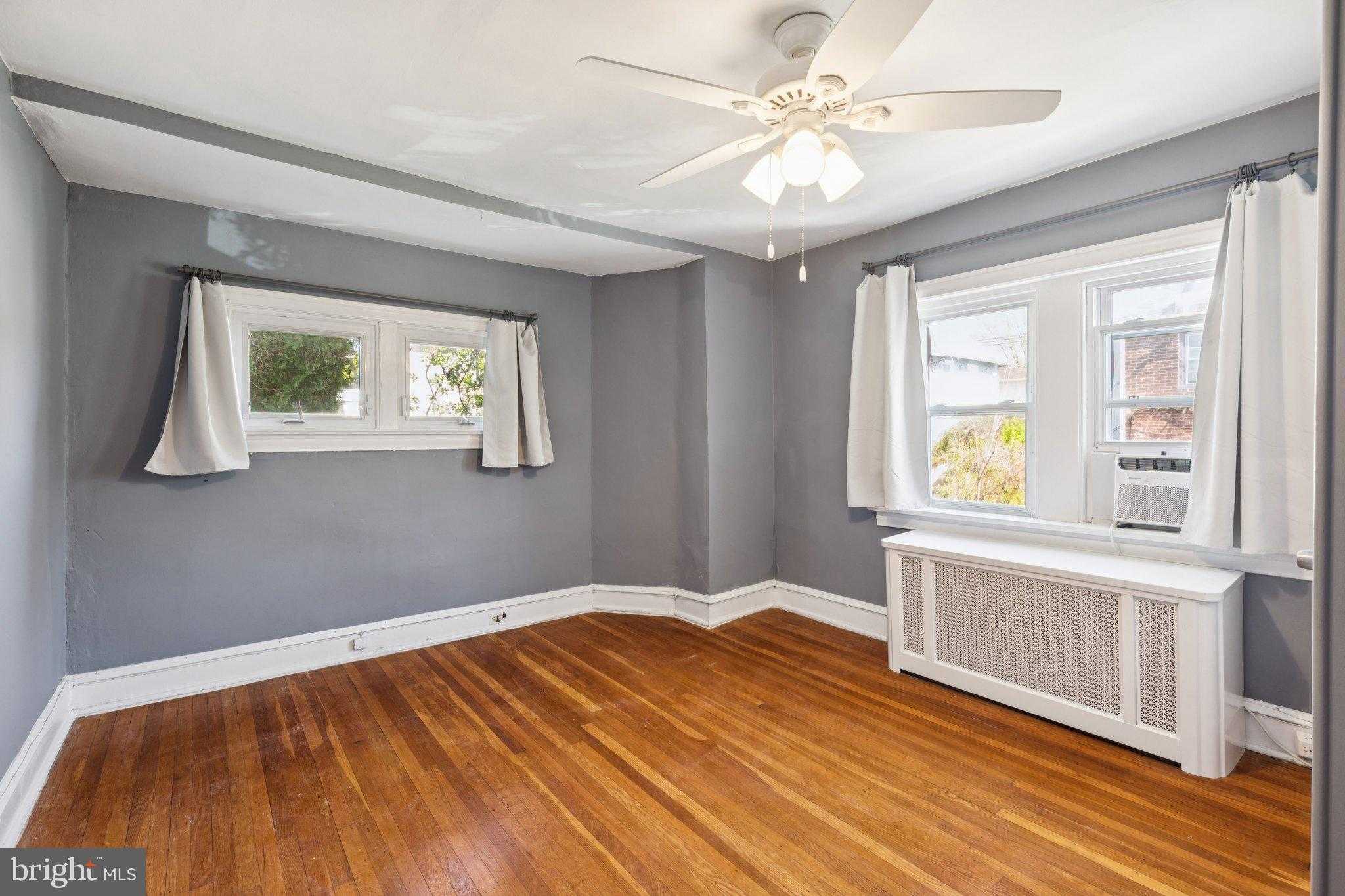 212 Idell St photo 22