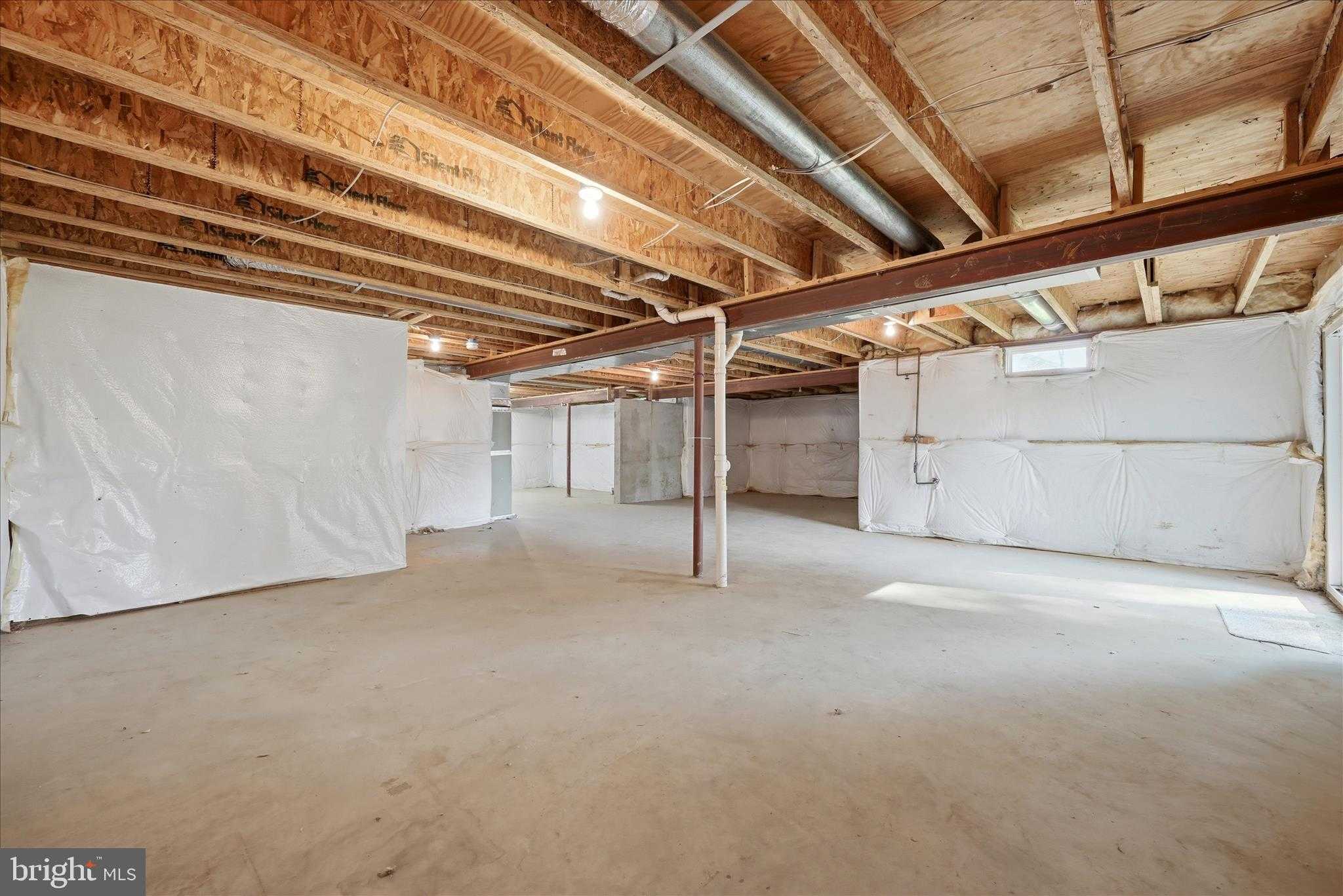 17550 Deavers CT photo 49