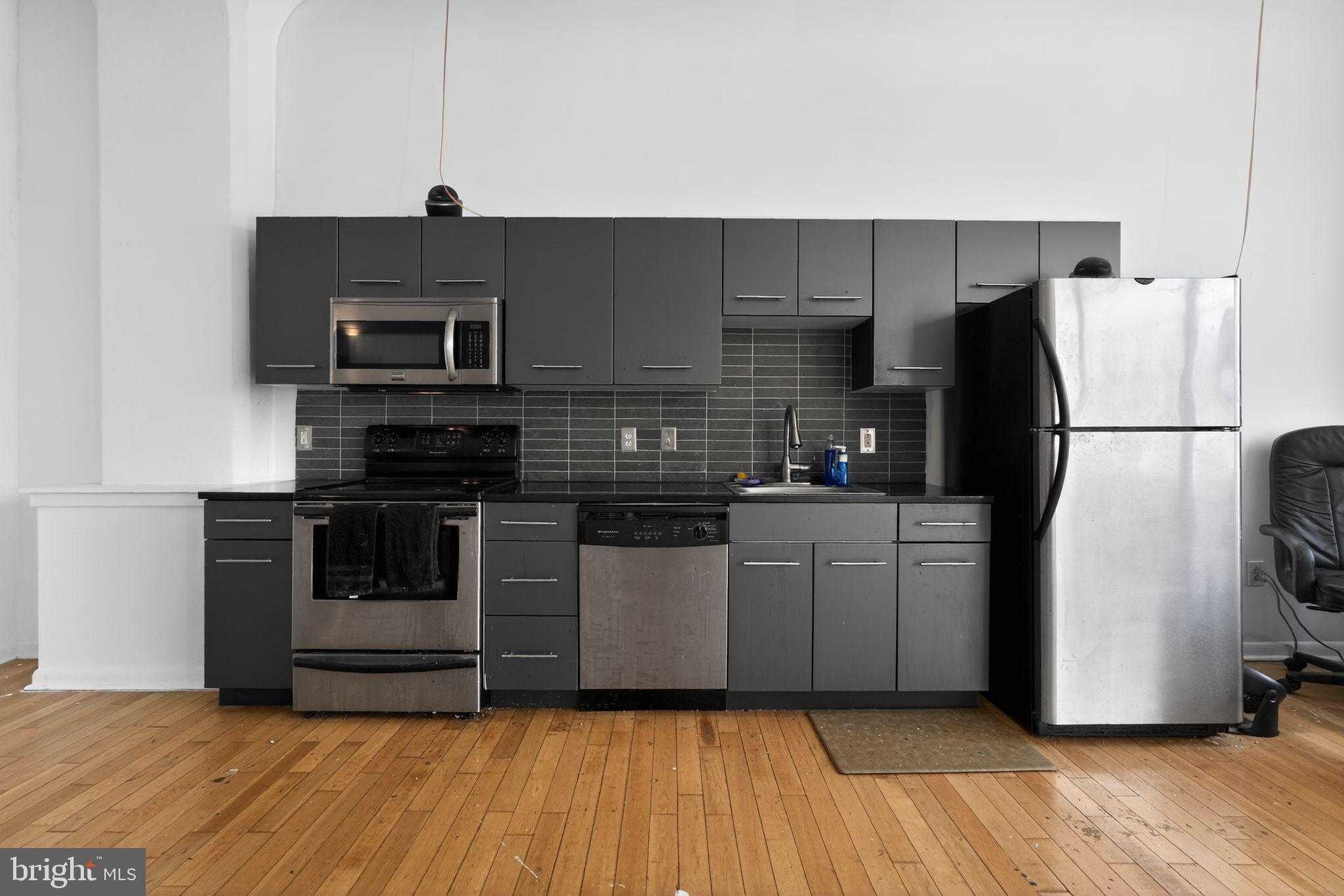 2200 Arch St Unit 416 photo 13