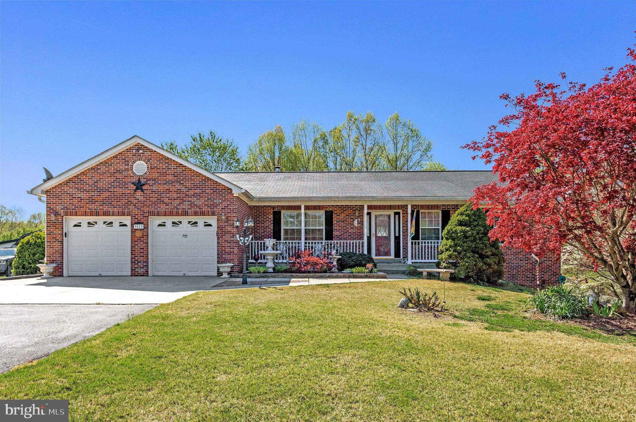 9015 Woodland Way N, Owings