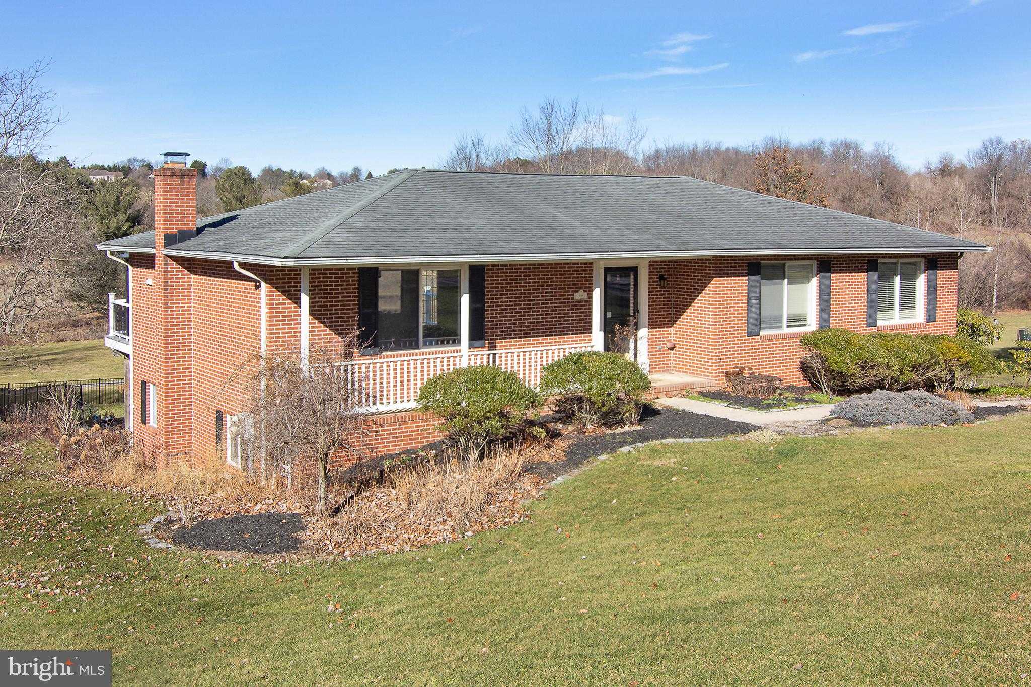 308 Avalon Ln, Westminster