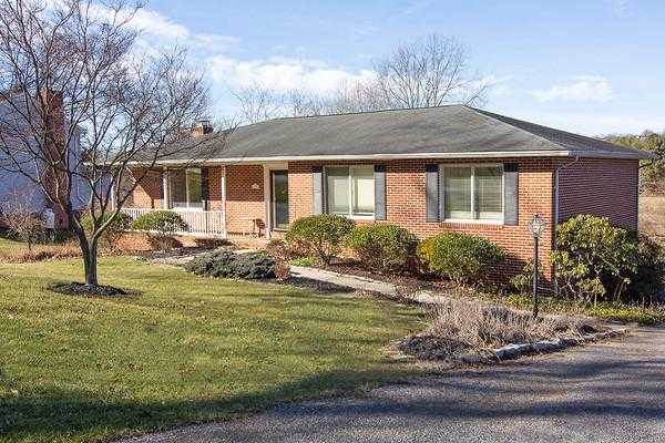 308 Avalon Ln photo 2