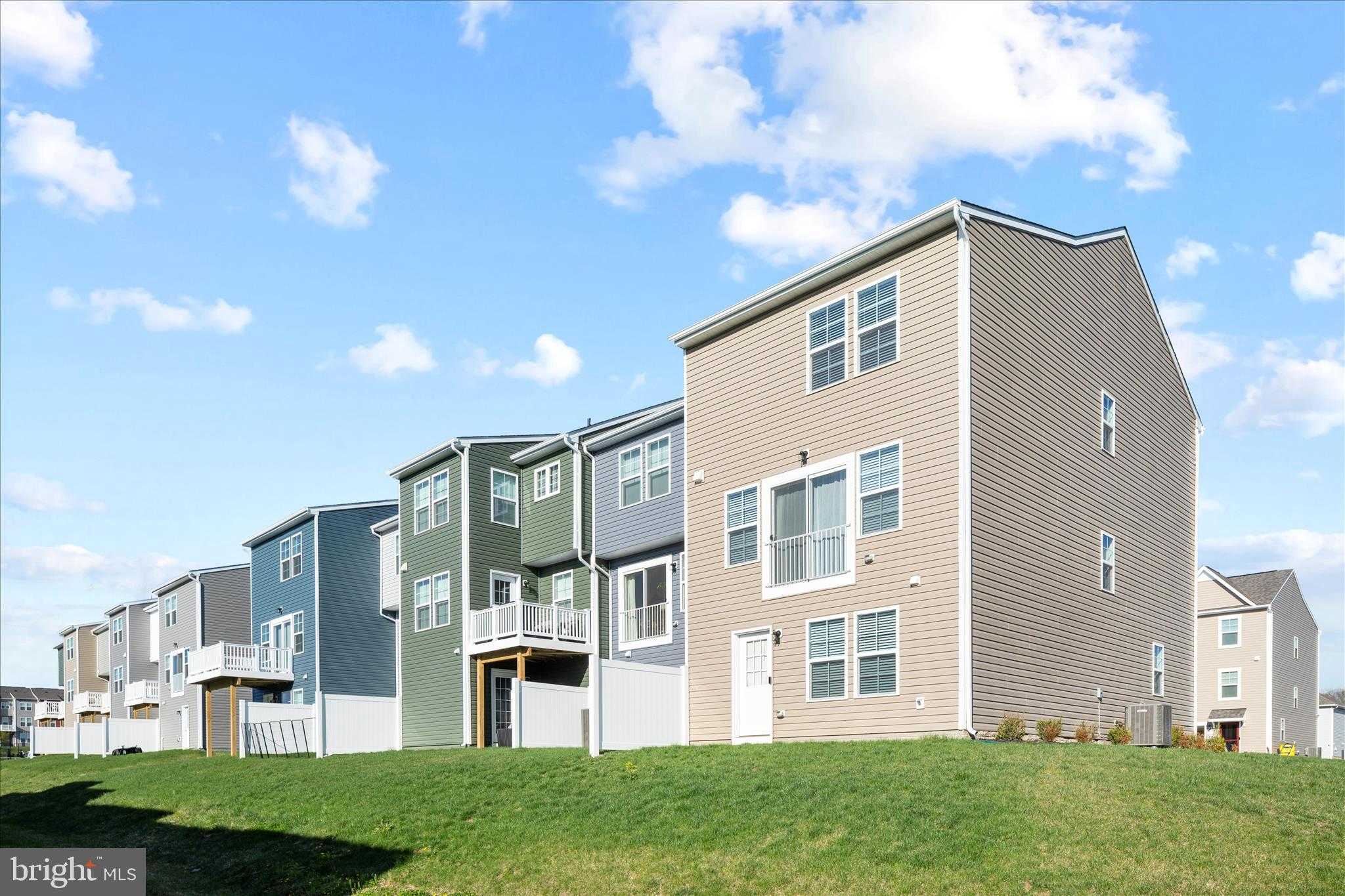 274 Clifton Mnr photo 32