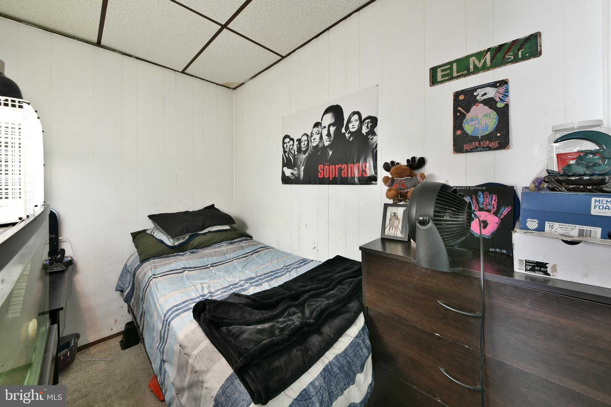 2554 E Clearfield St photo 52