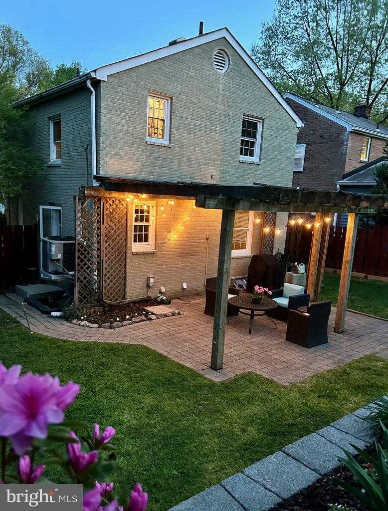 1861 S George Mason Dr photo 41