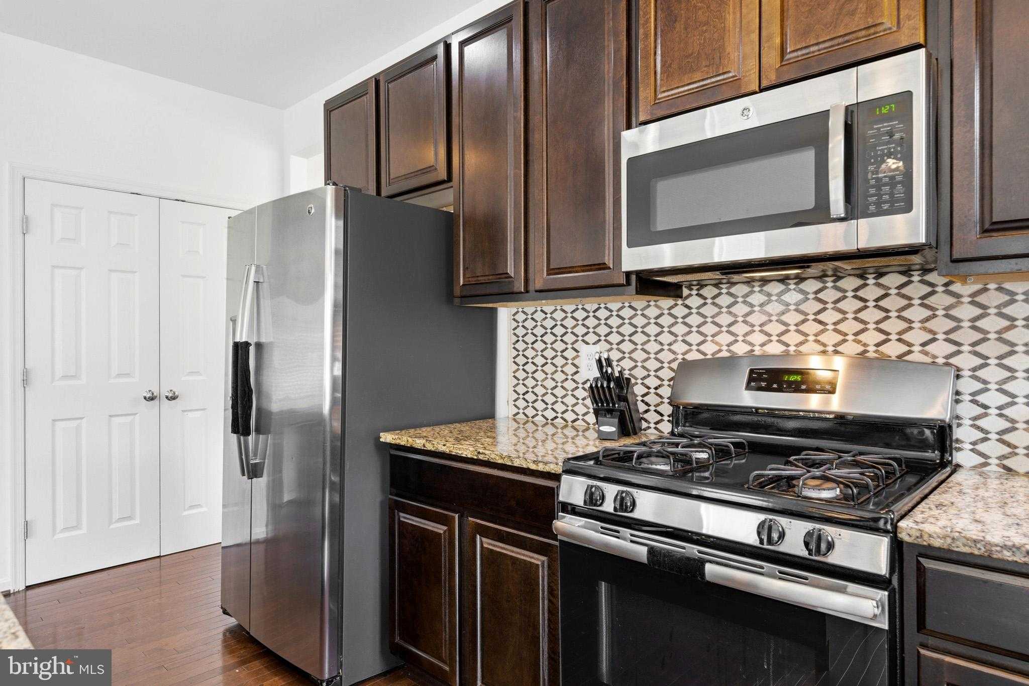 46159 Seabiscuit CT photo 17