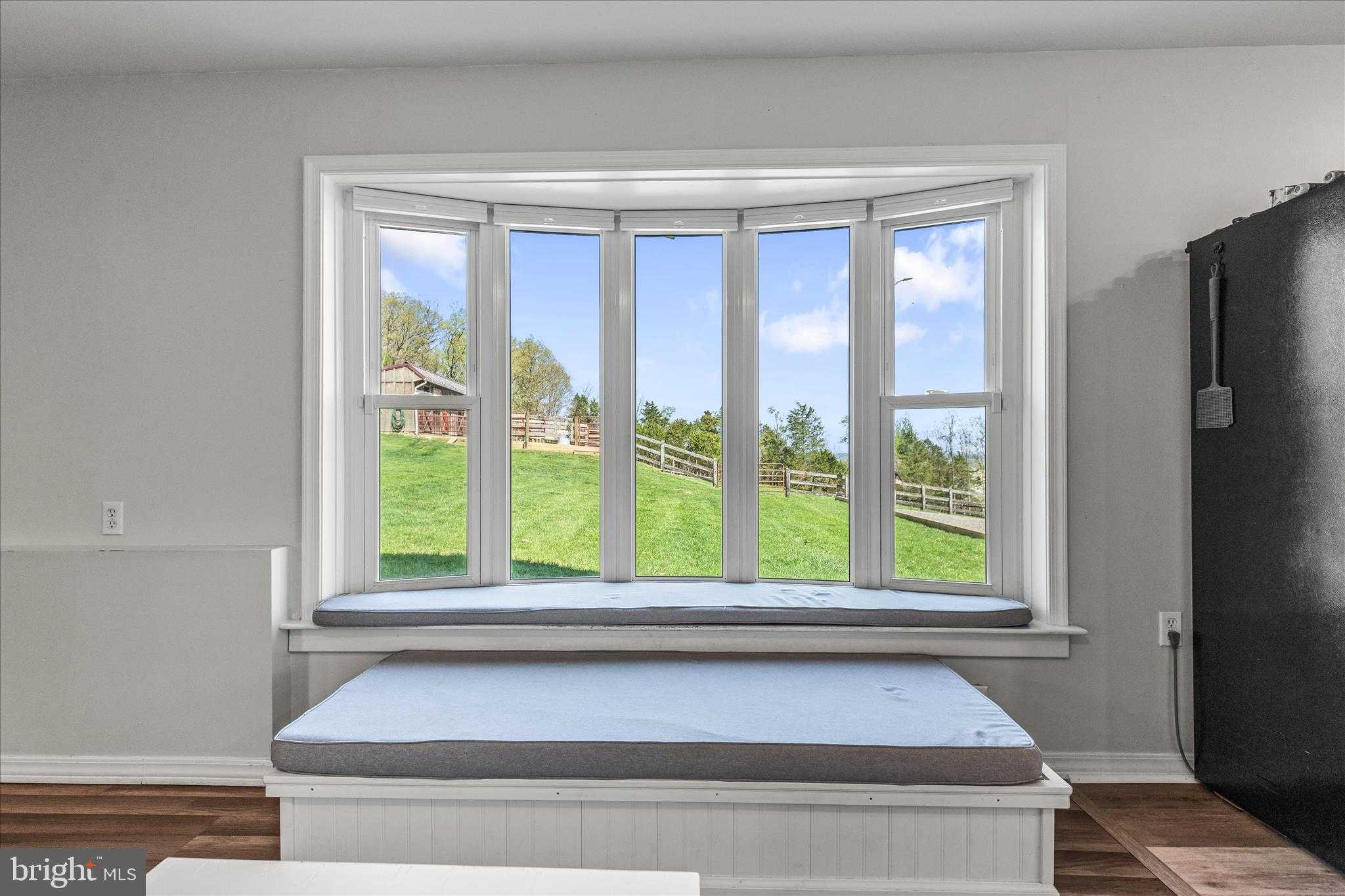 529 Mcglaughlin Rd photo 9