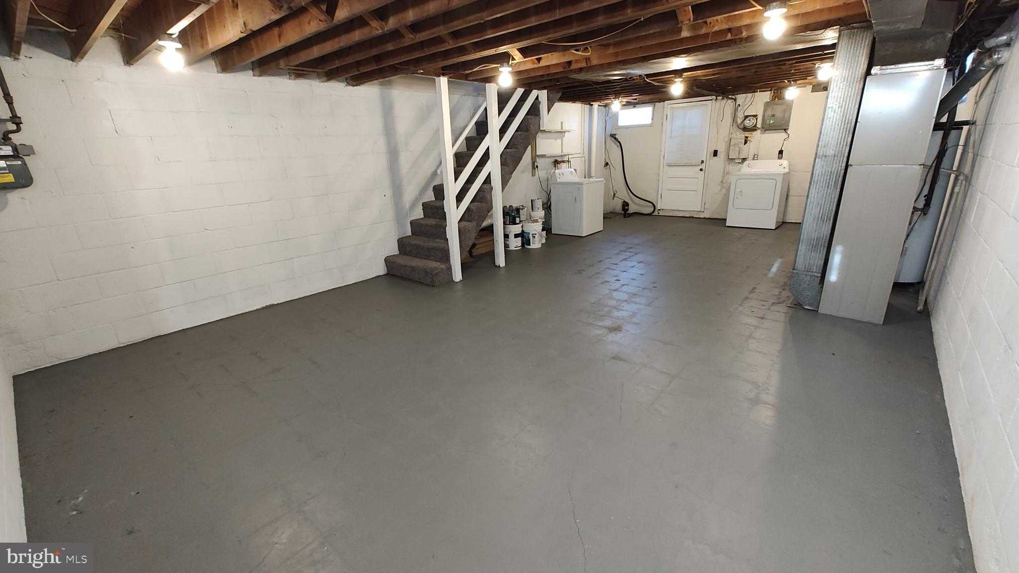 2247 Graythorn Rd photo 25