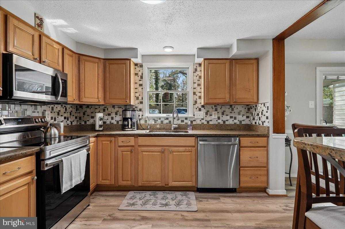 4711 Pole Rd photo 13