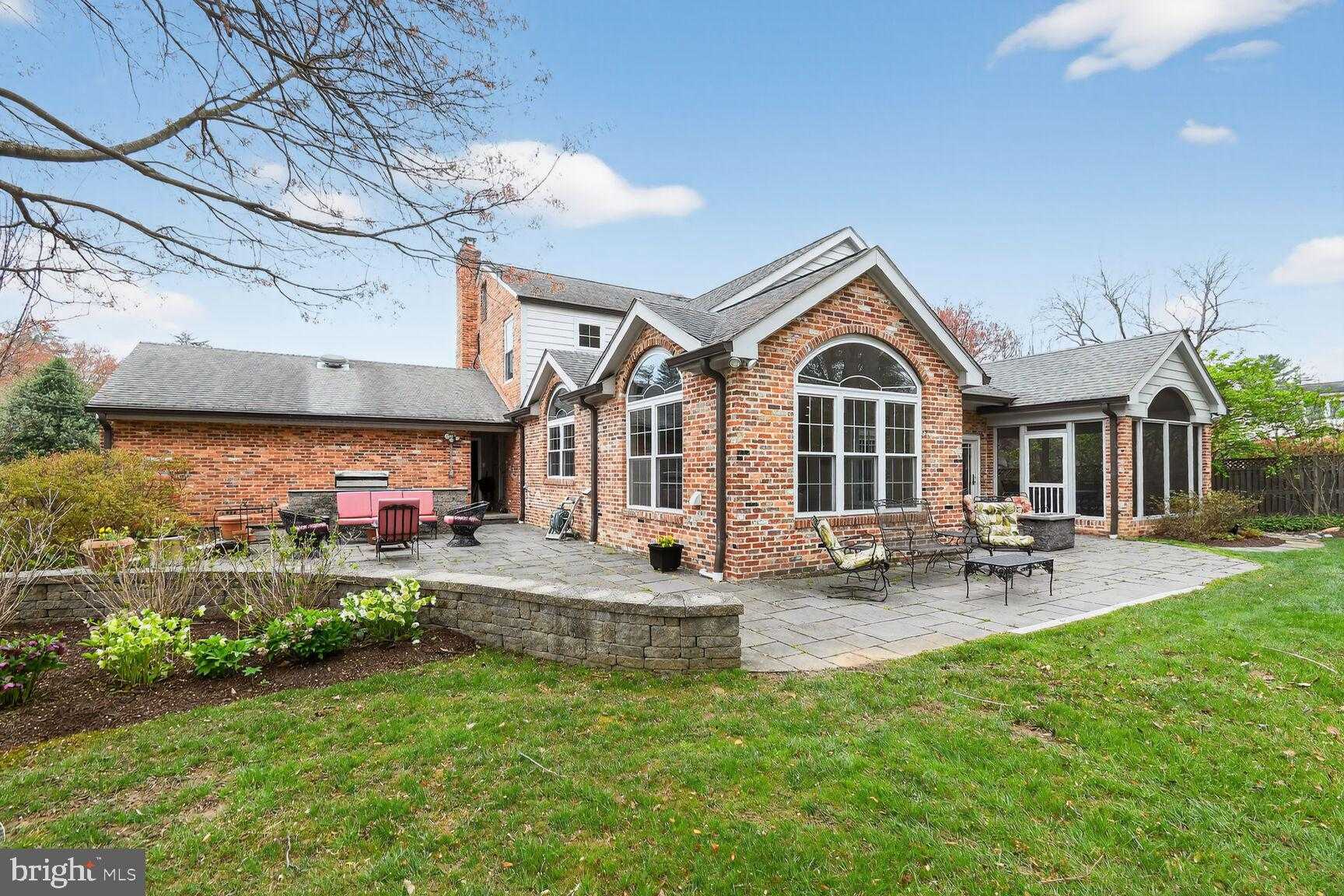 9325 Renshaw Dr photo 48