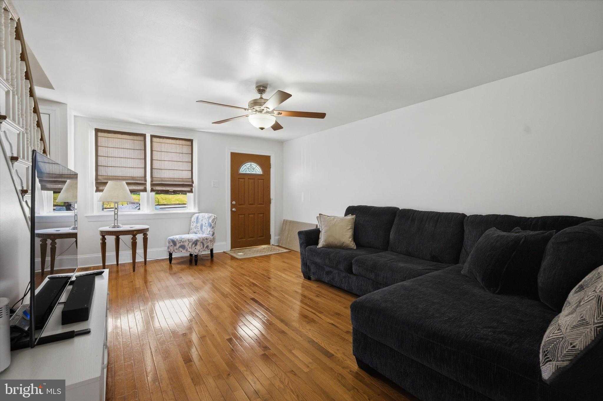 535 Seven Oaks Dr photo 7