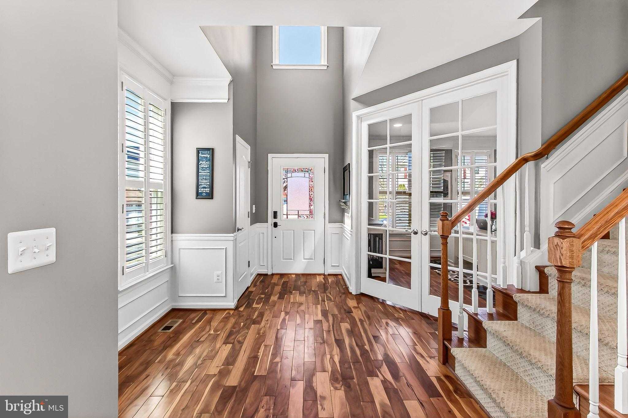 42308 Guildhall Dr photo 3