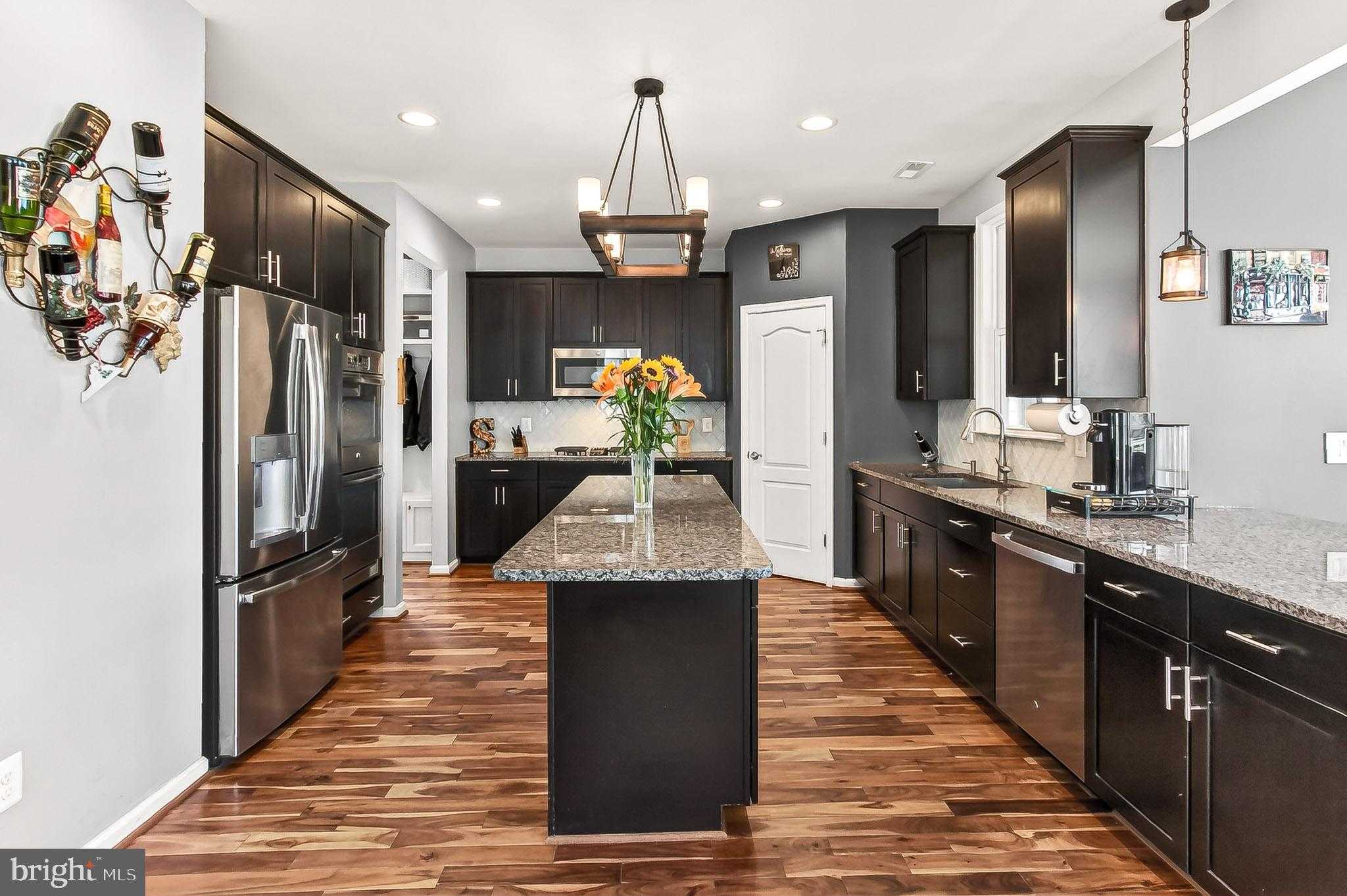 42308 Guildhall Dr photo 7