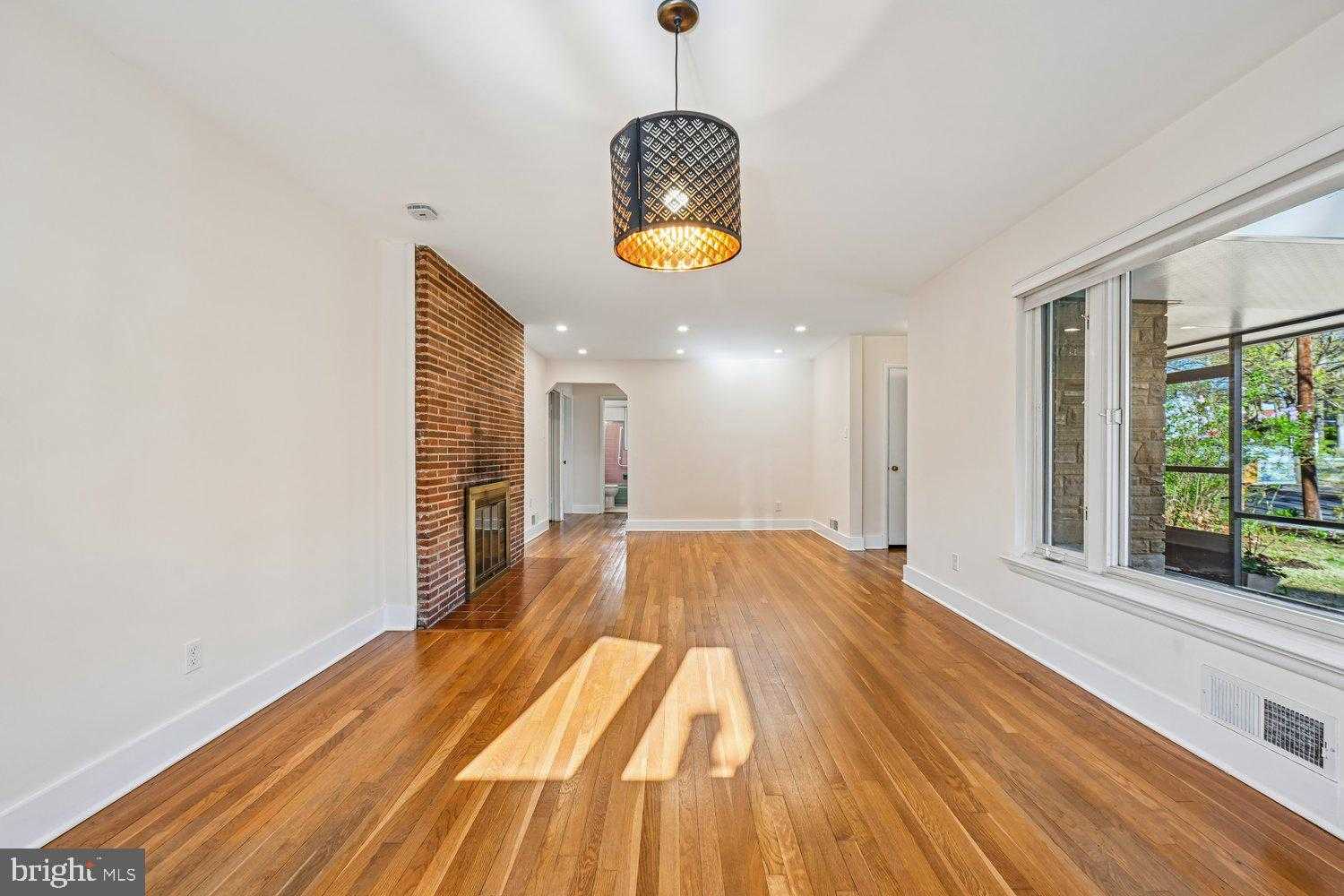 1312 Geranium St NW photo 16