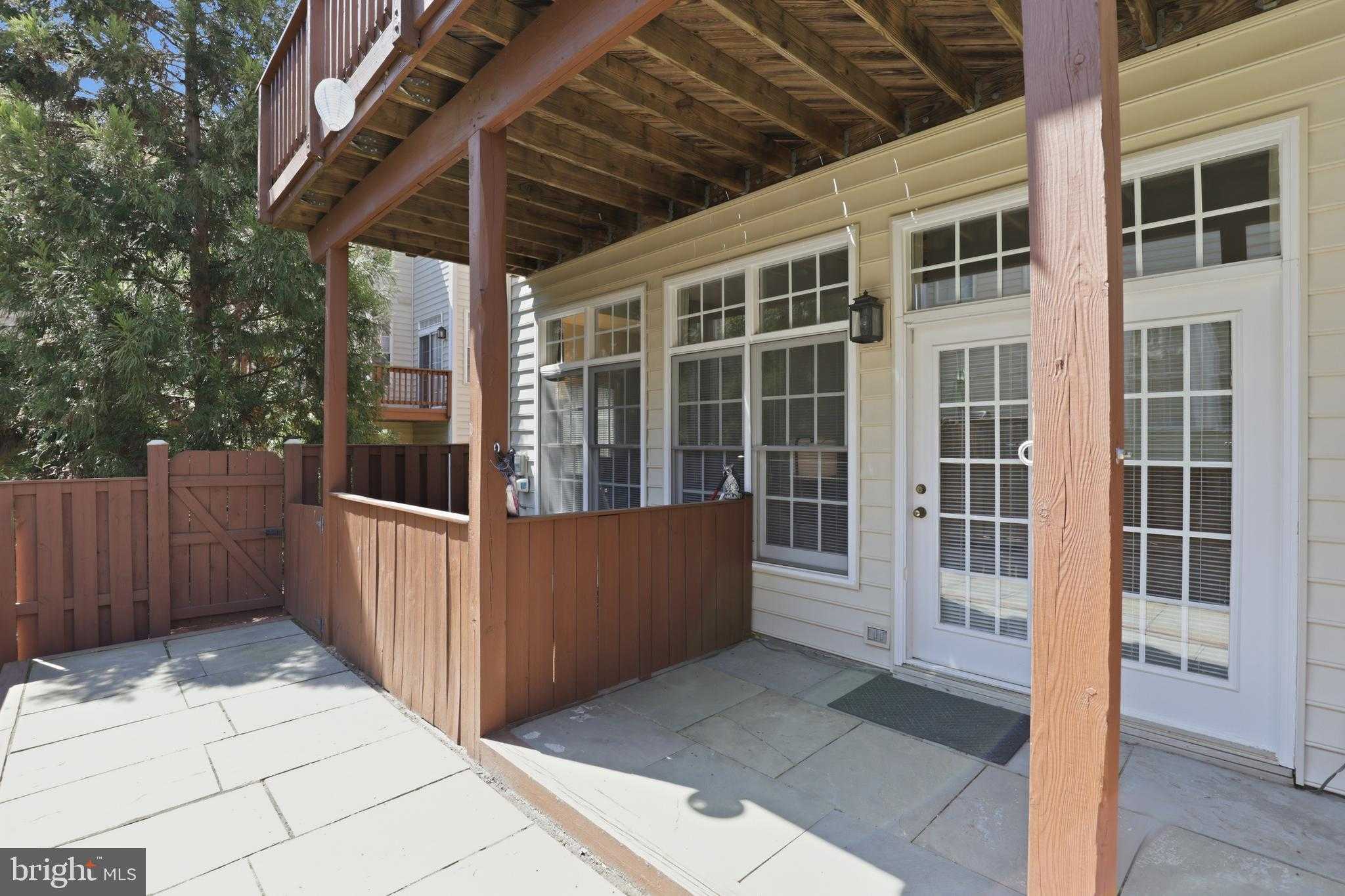 20378 Cottswold Ter photo 36