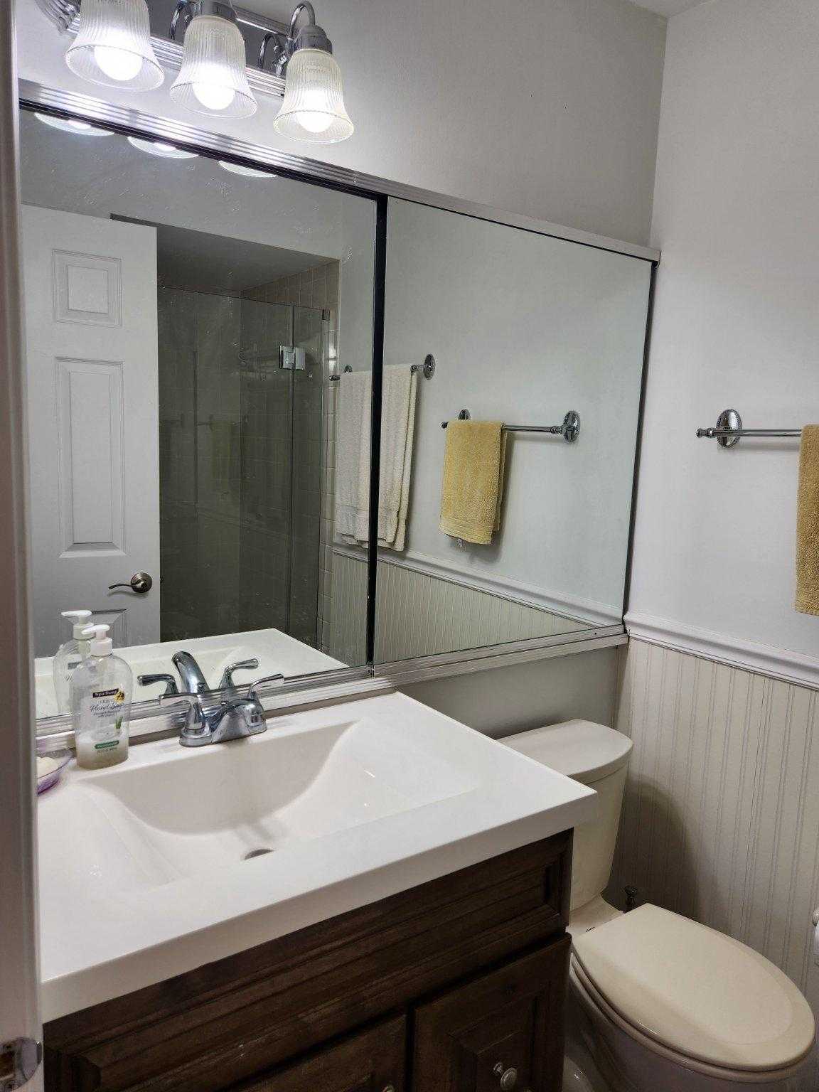 2401 Greensward N Apt B7 photo 26