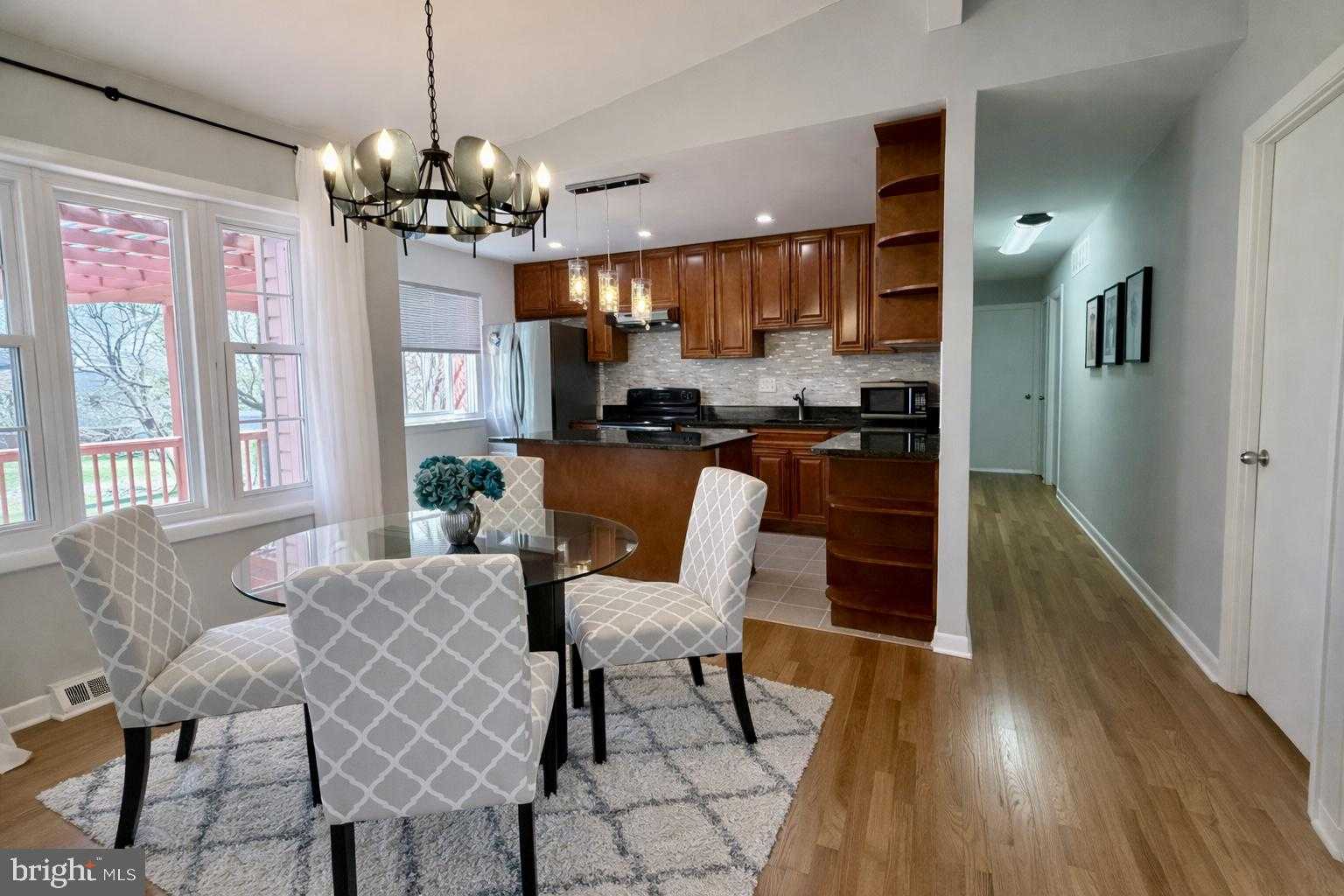 9800 Clanford Rd photo 7