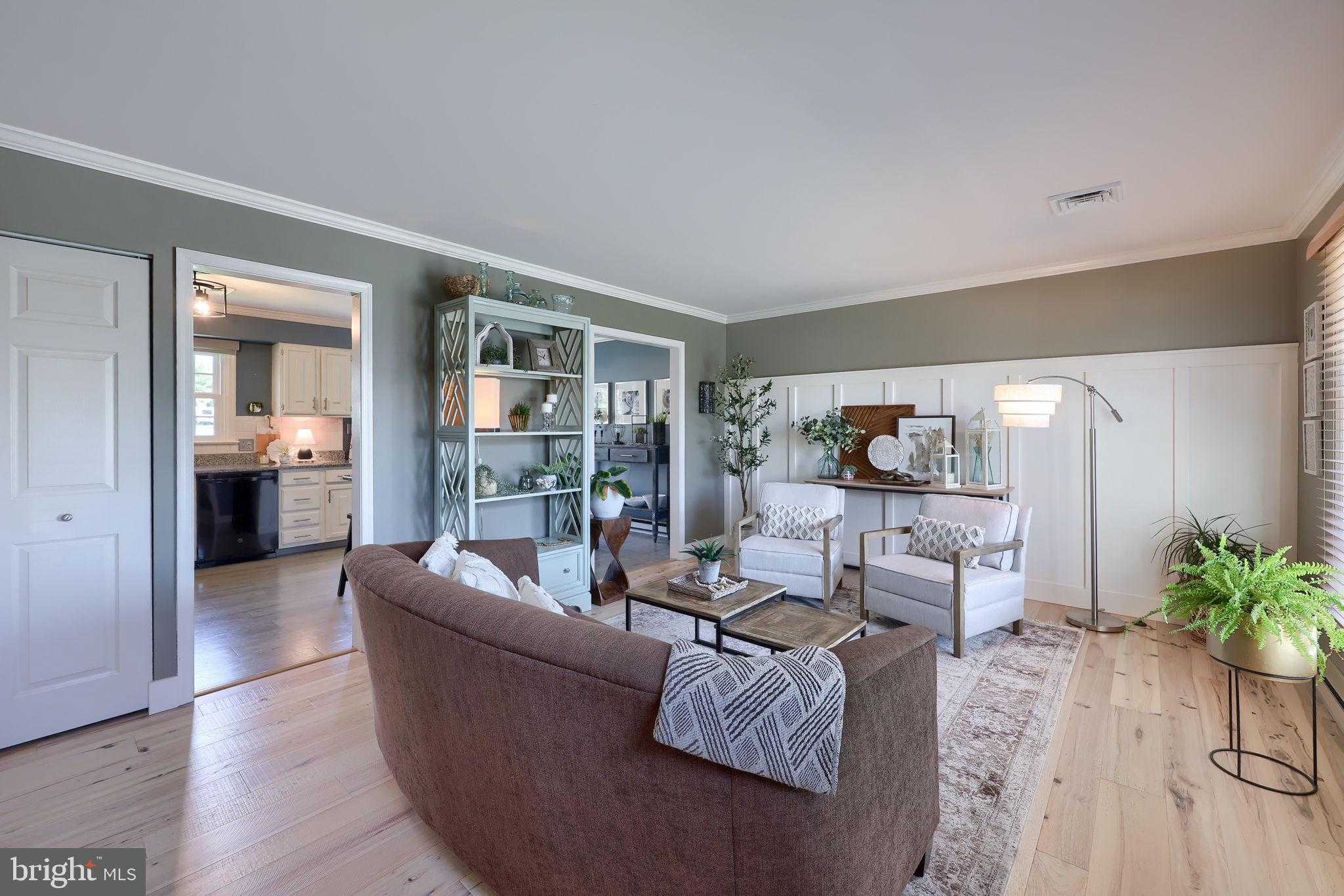 11 Cobblestone Dr photo 4