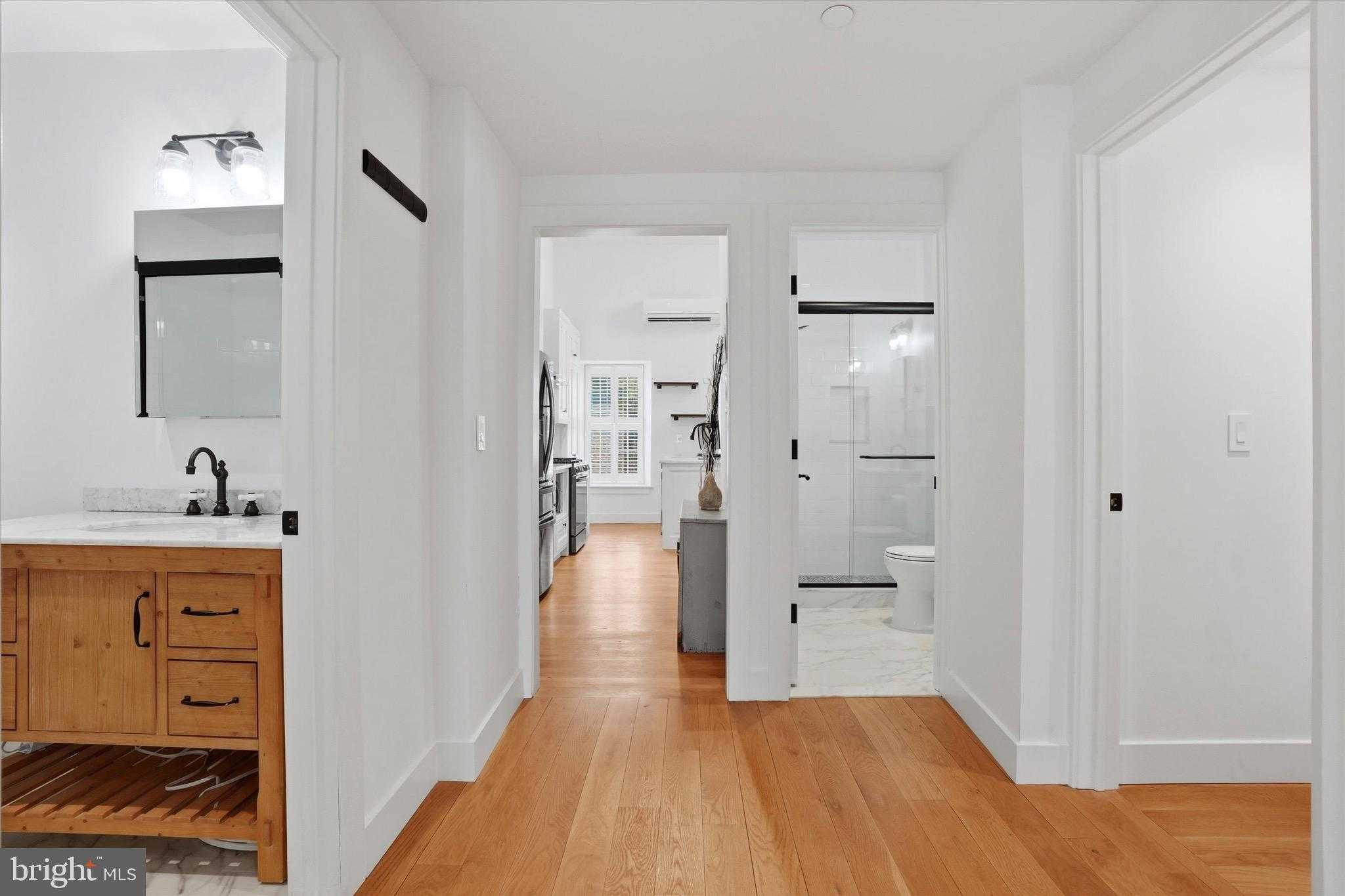 18 W Mechanic St Apt 6 photo 3