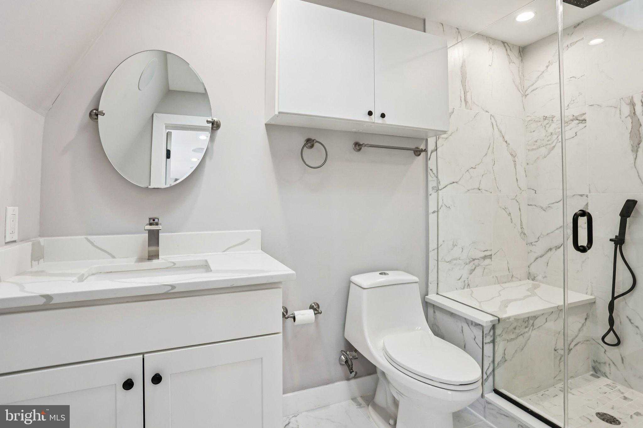 1224 N 26th St Apt I2 photo 17