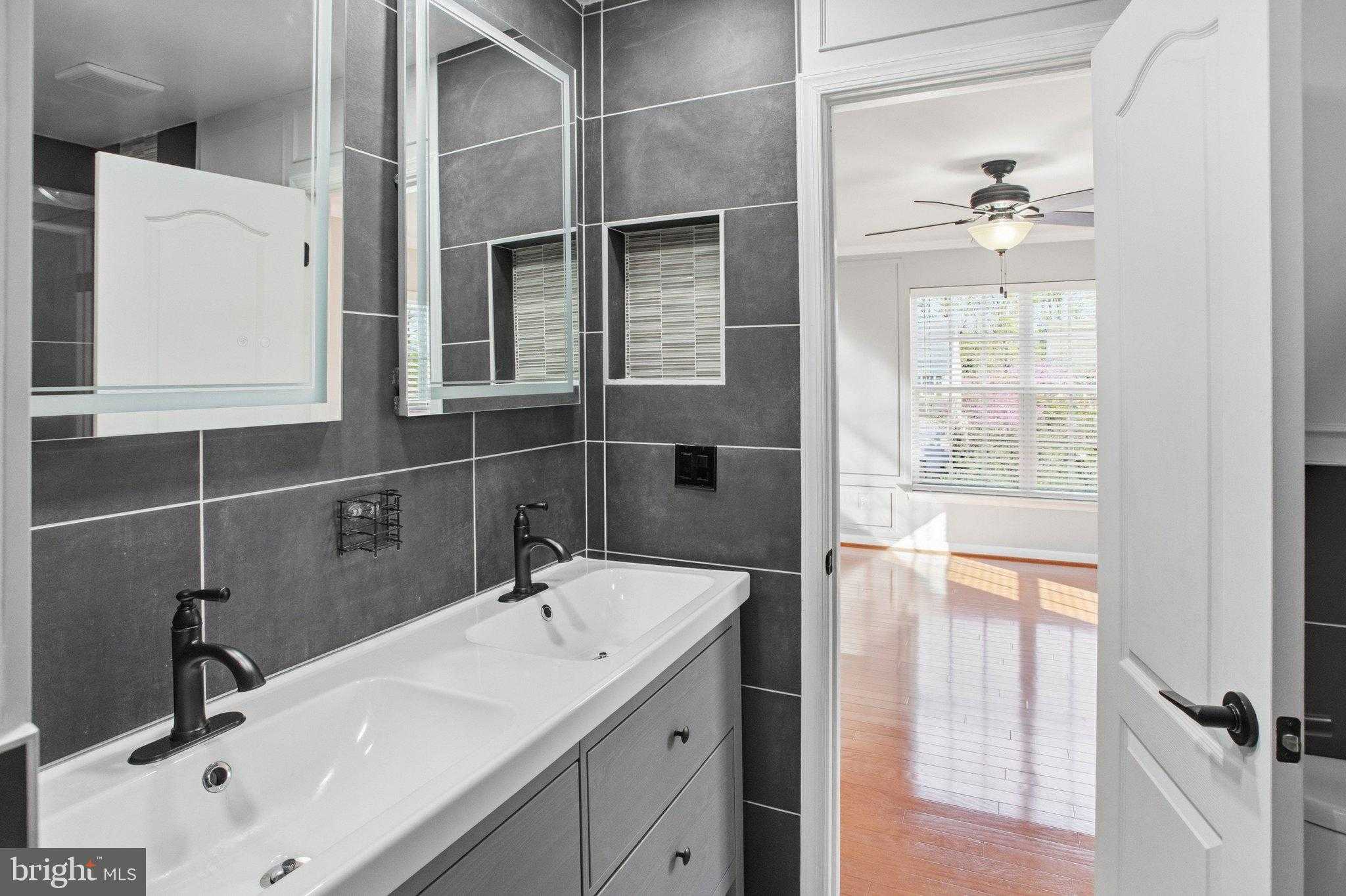 8401 Mineral Springs Dr photo 37