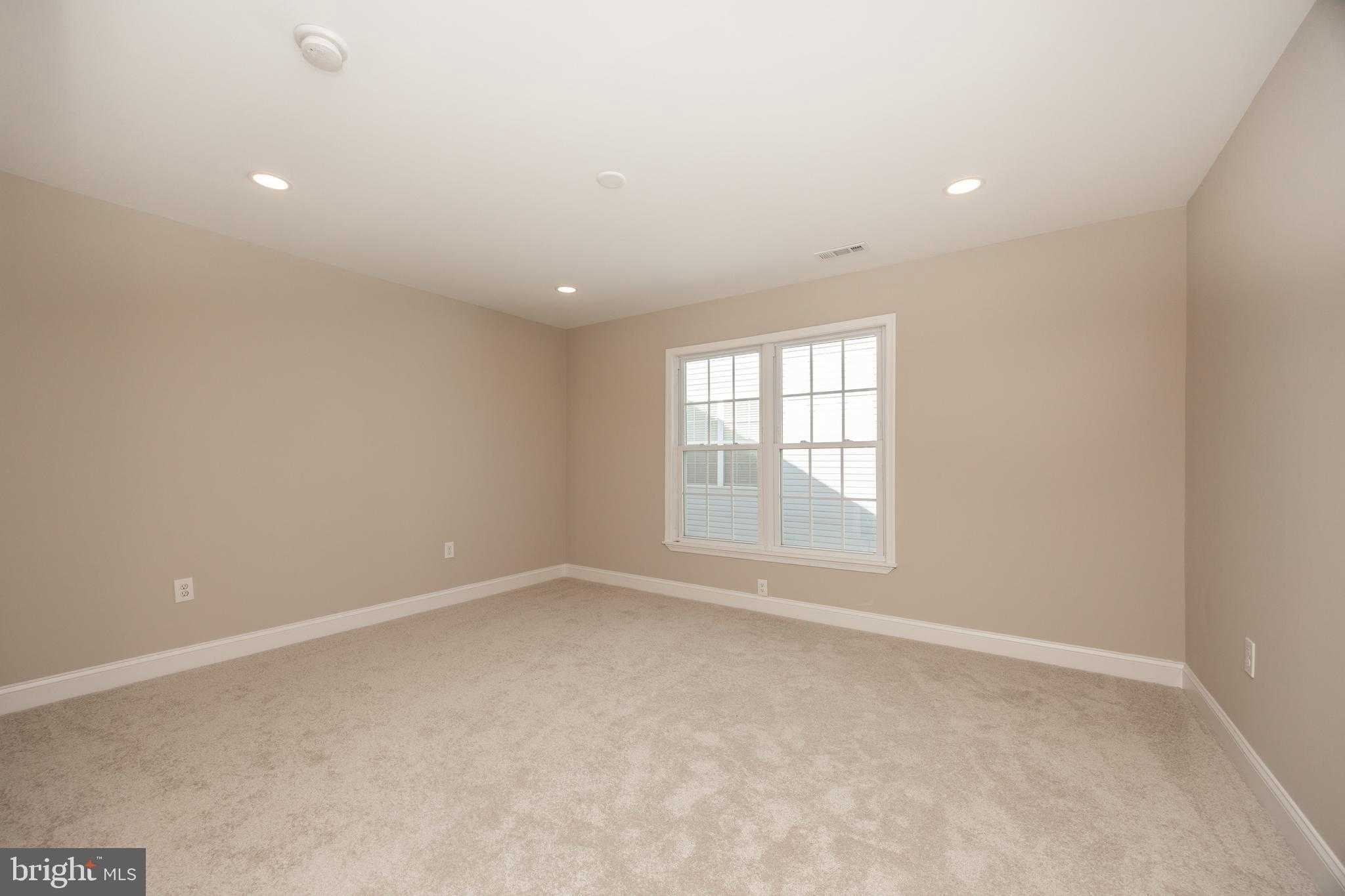 3874 Somerset Dr photo 36