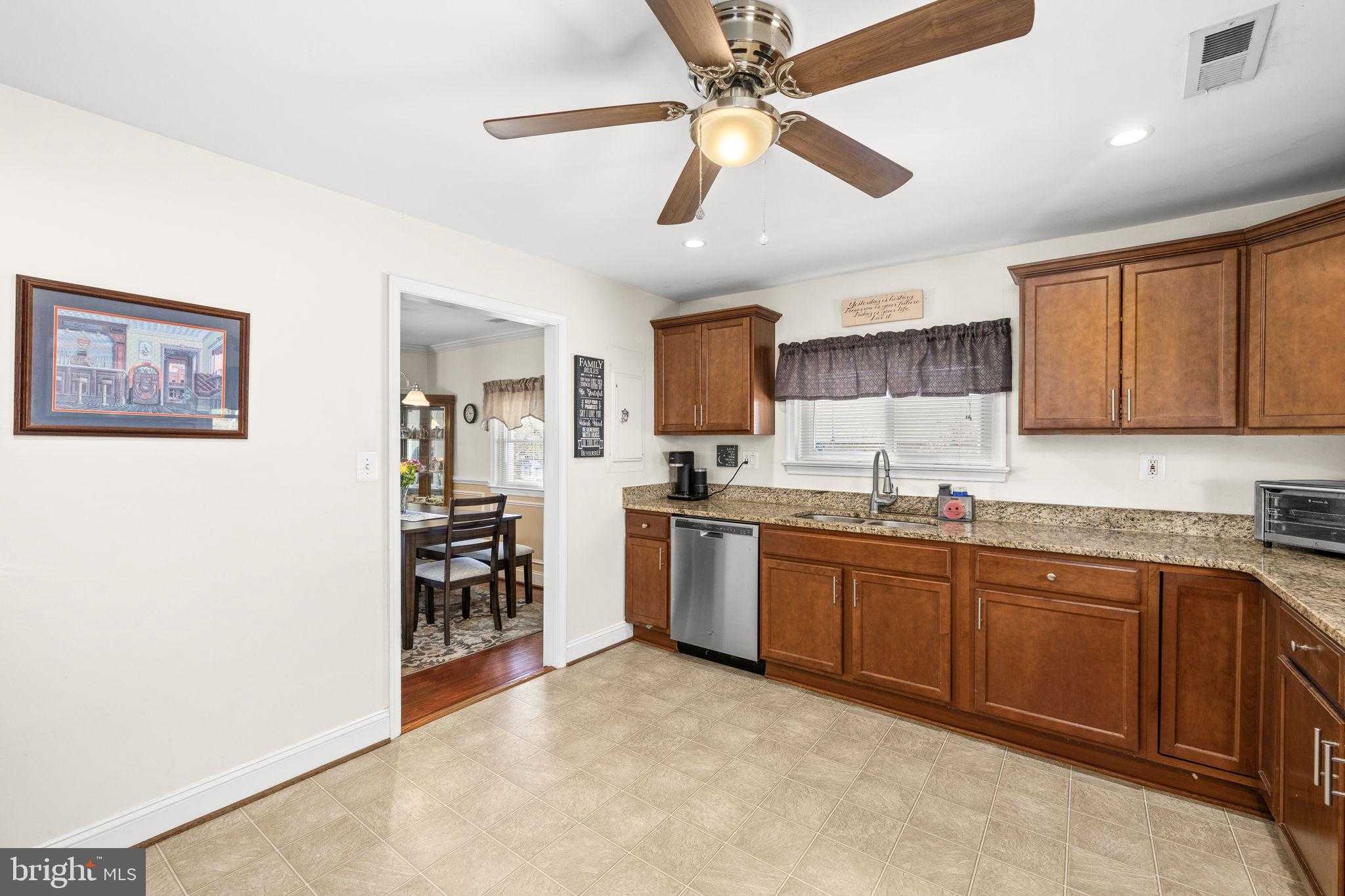 66 Kelley Rd photo 15