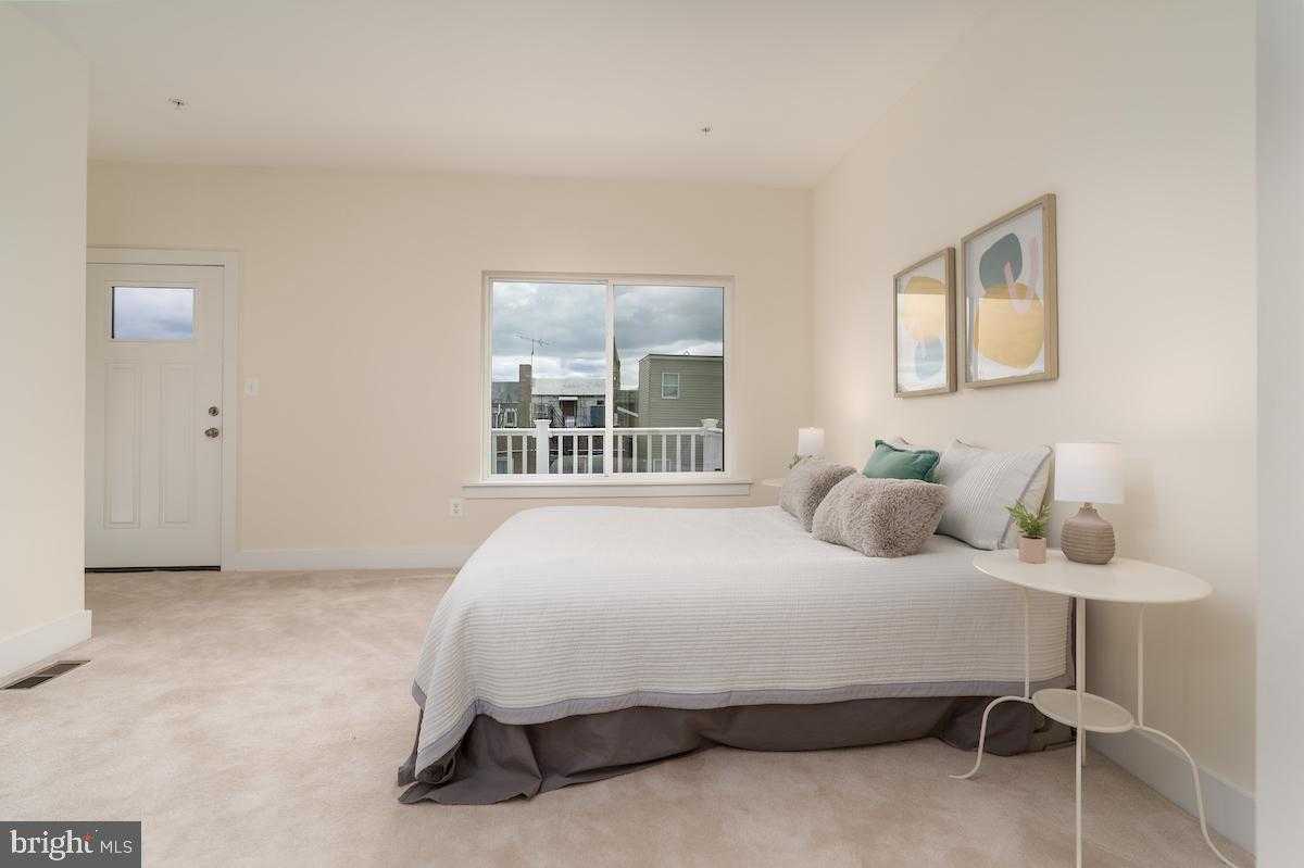 25 S Bethel St photo 21