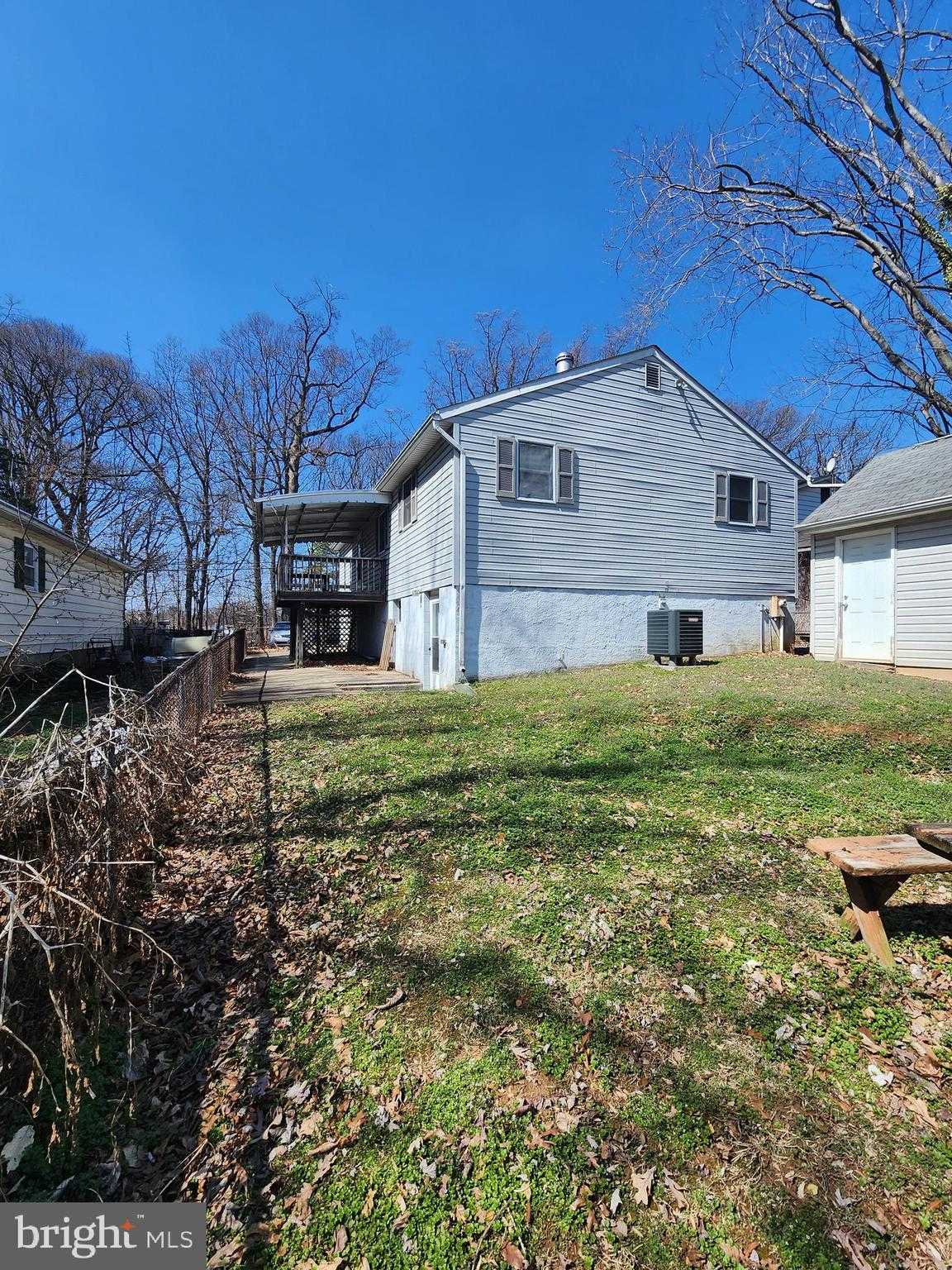 5923 Fairwood Ave photo 5