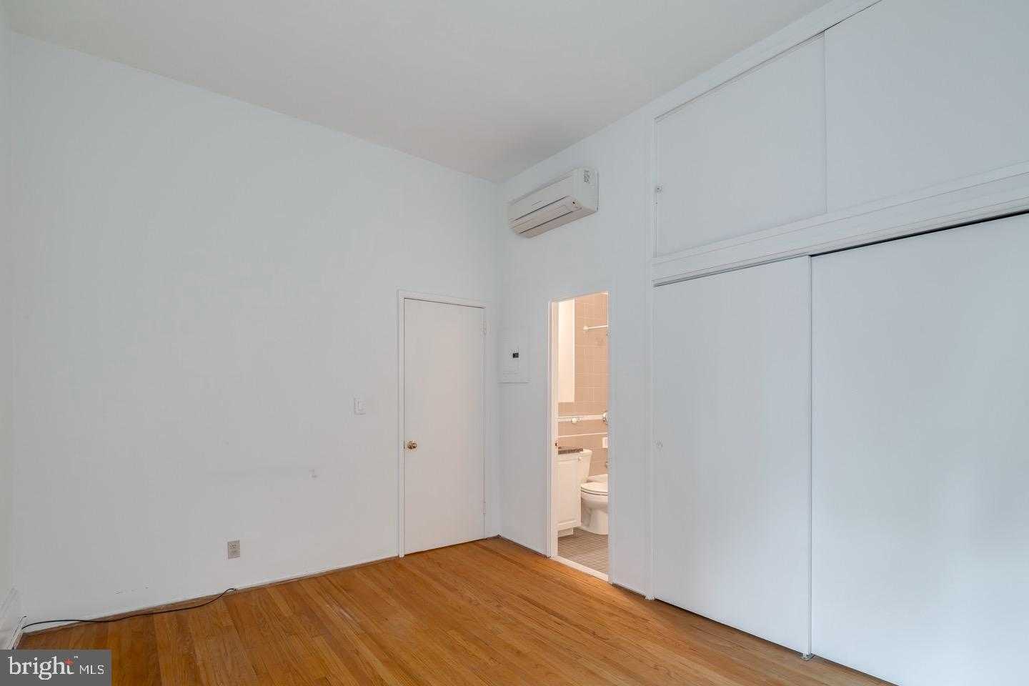 1725 Pine St photo 10