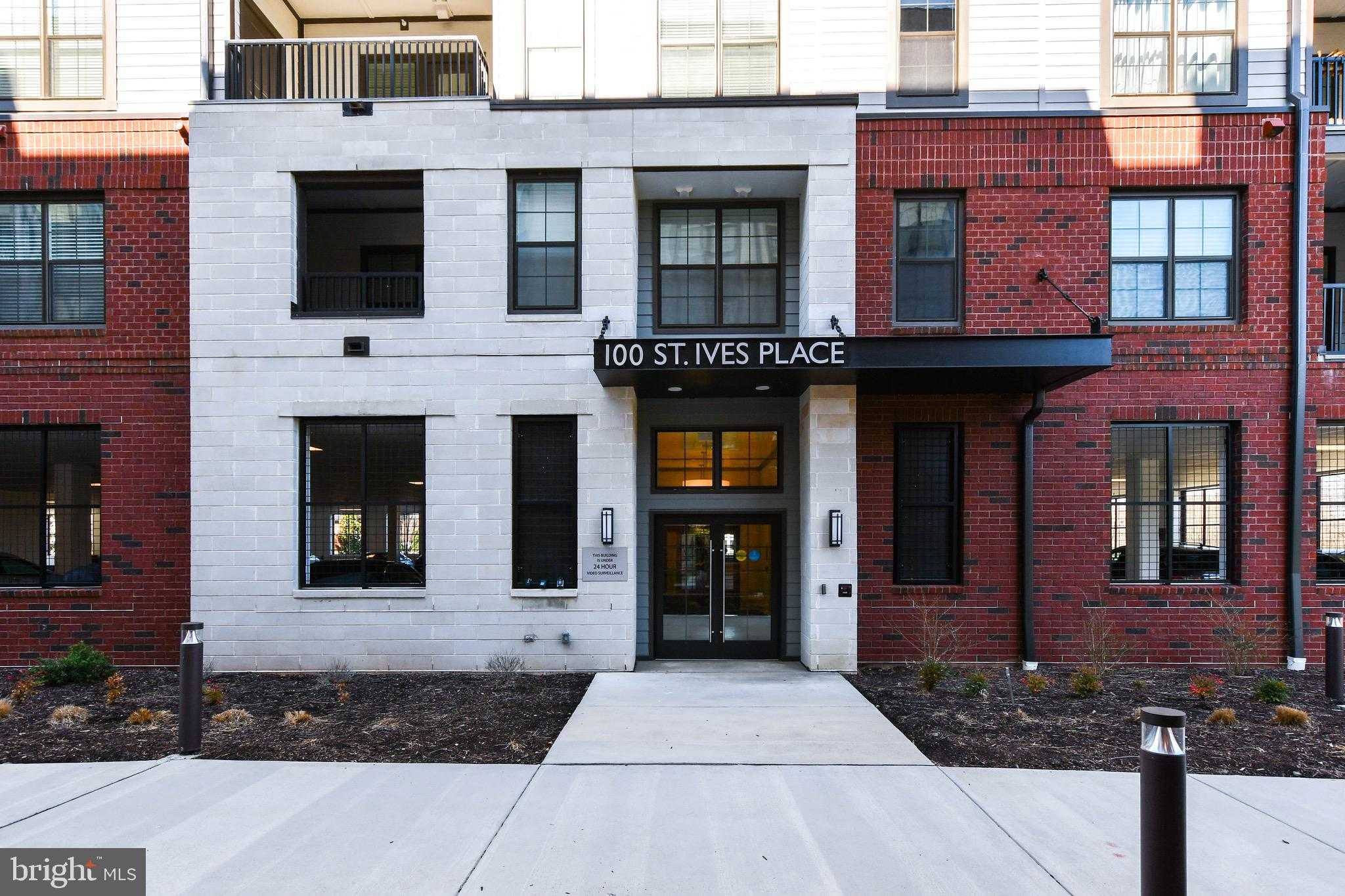 100 Saint Ives Pl Apt 301, Oxon Hill