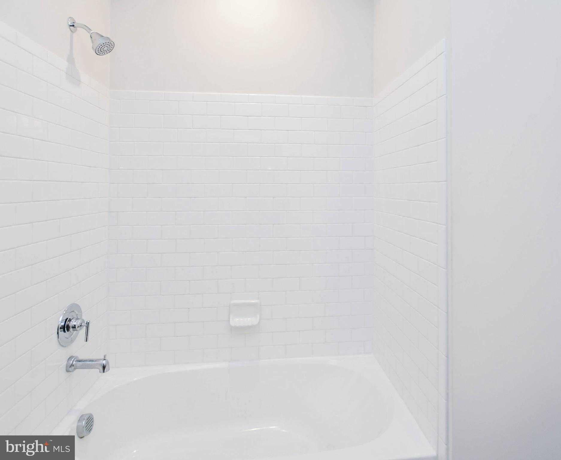 100 Saint Ives Pl Apt 301 photo 42