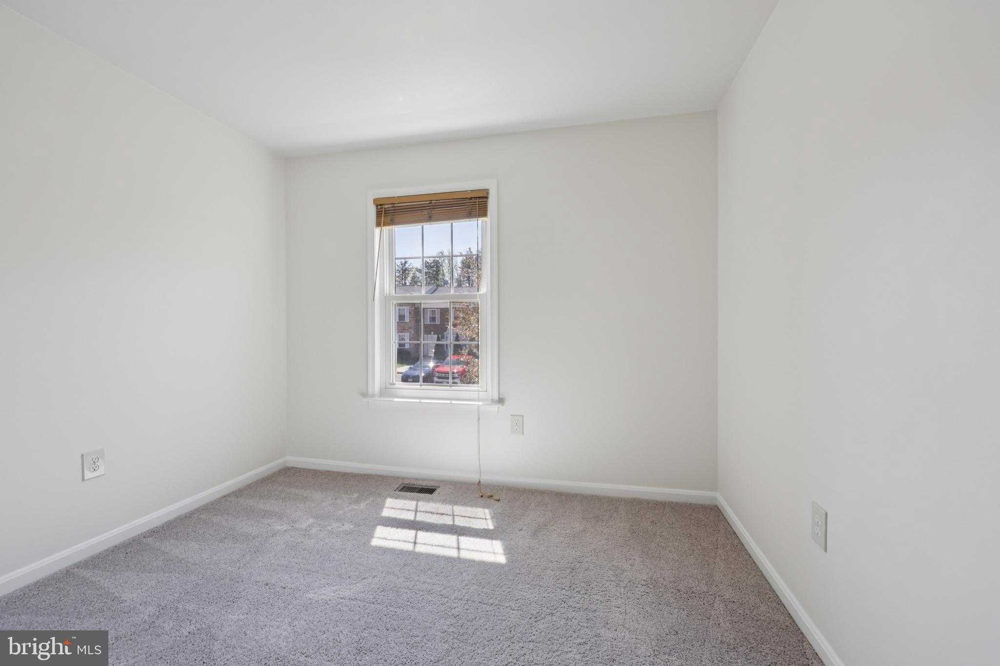 2874 Bowes Ln photo 24