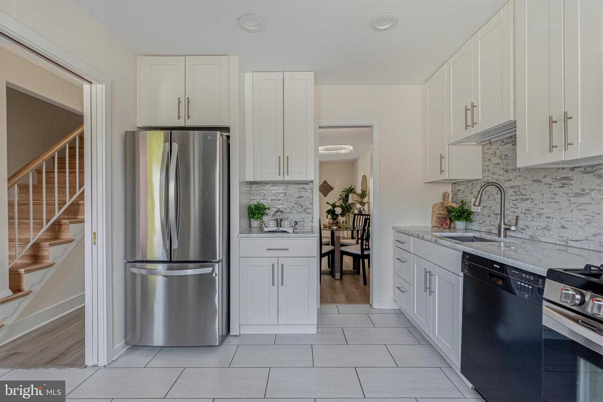 3713 Madison Ln photo 5