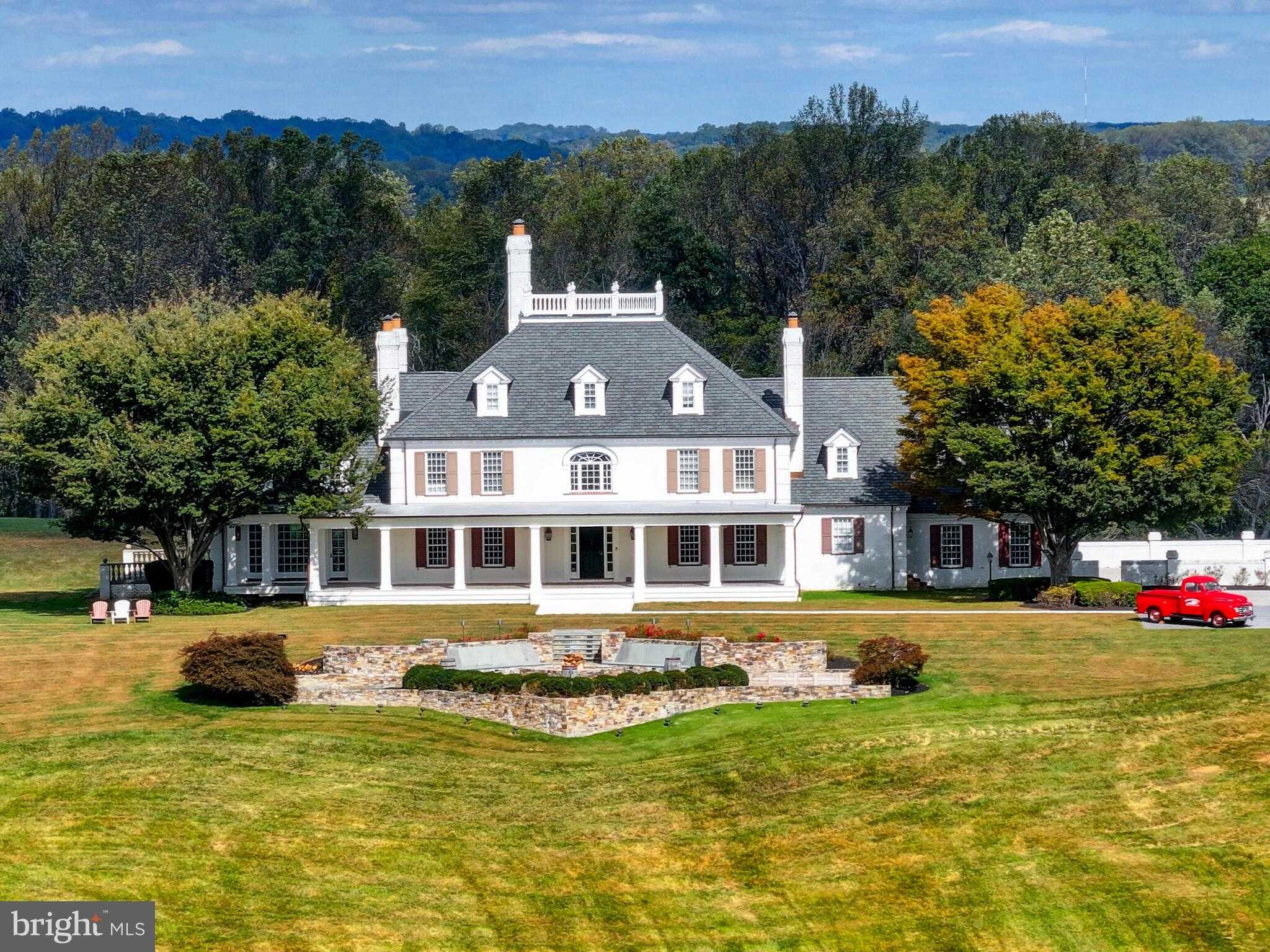 3366 Belmont Ave photo 106