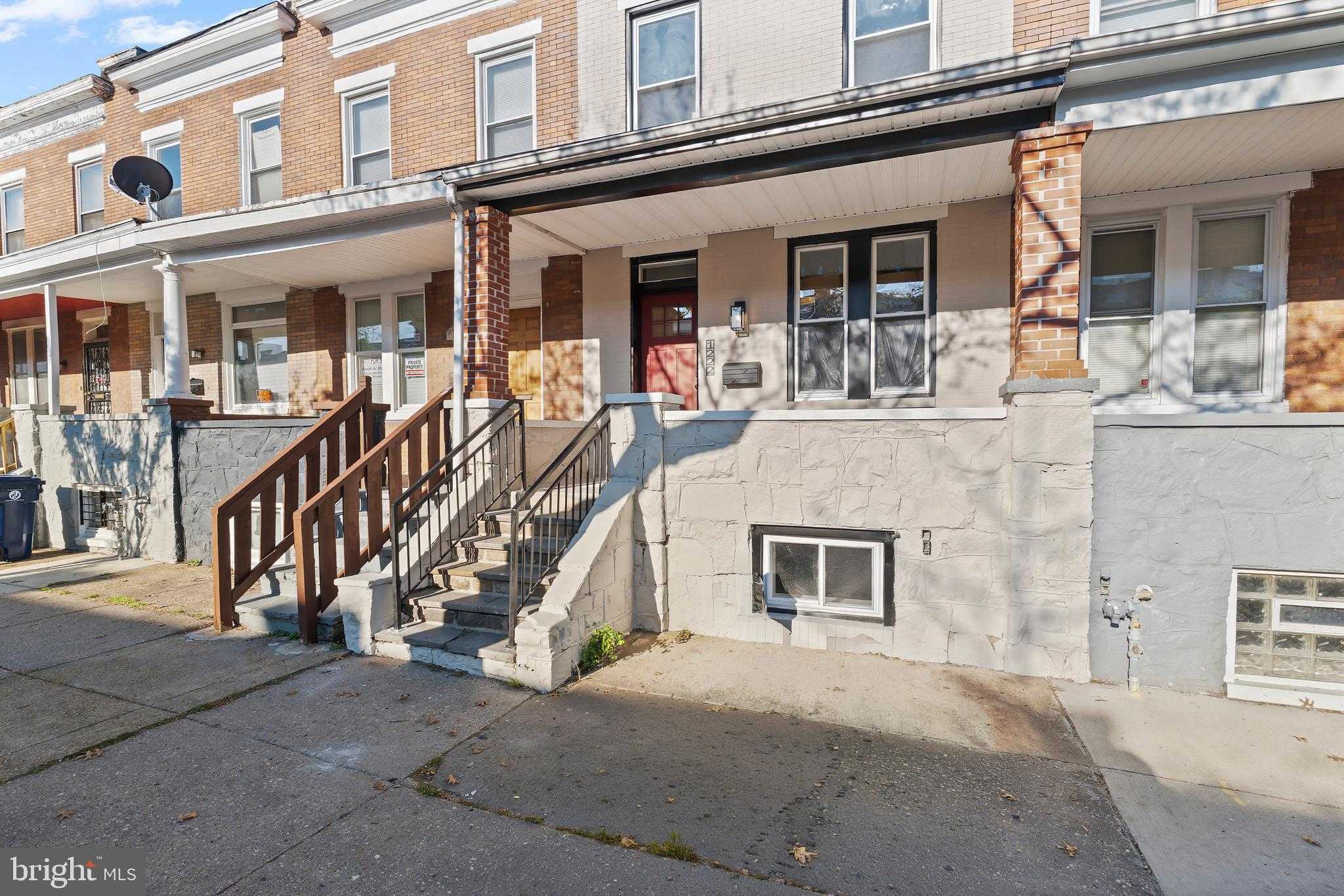 1222 N Potomac St photo 2