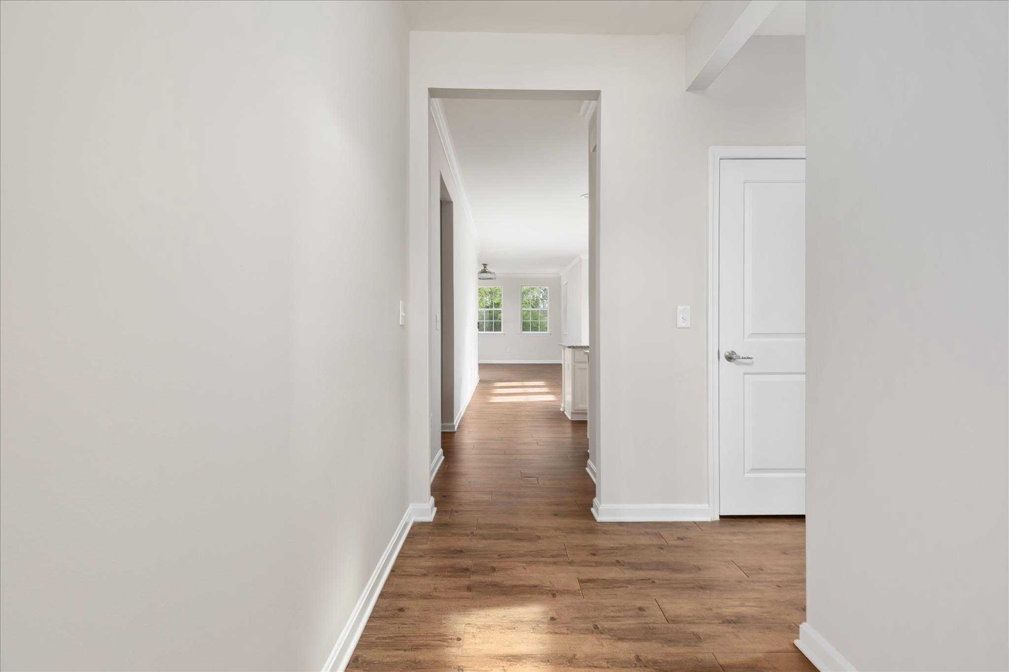 48 Hickory Shaft CT photo 4