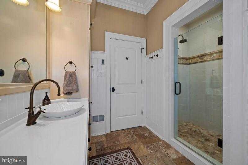 200 Parsons Rd photo 18