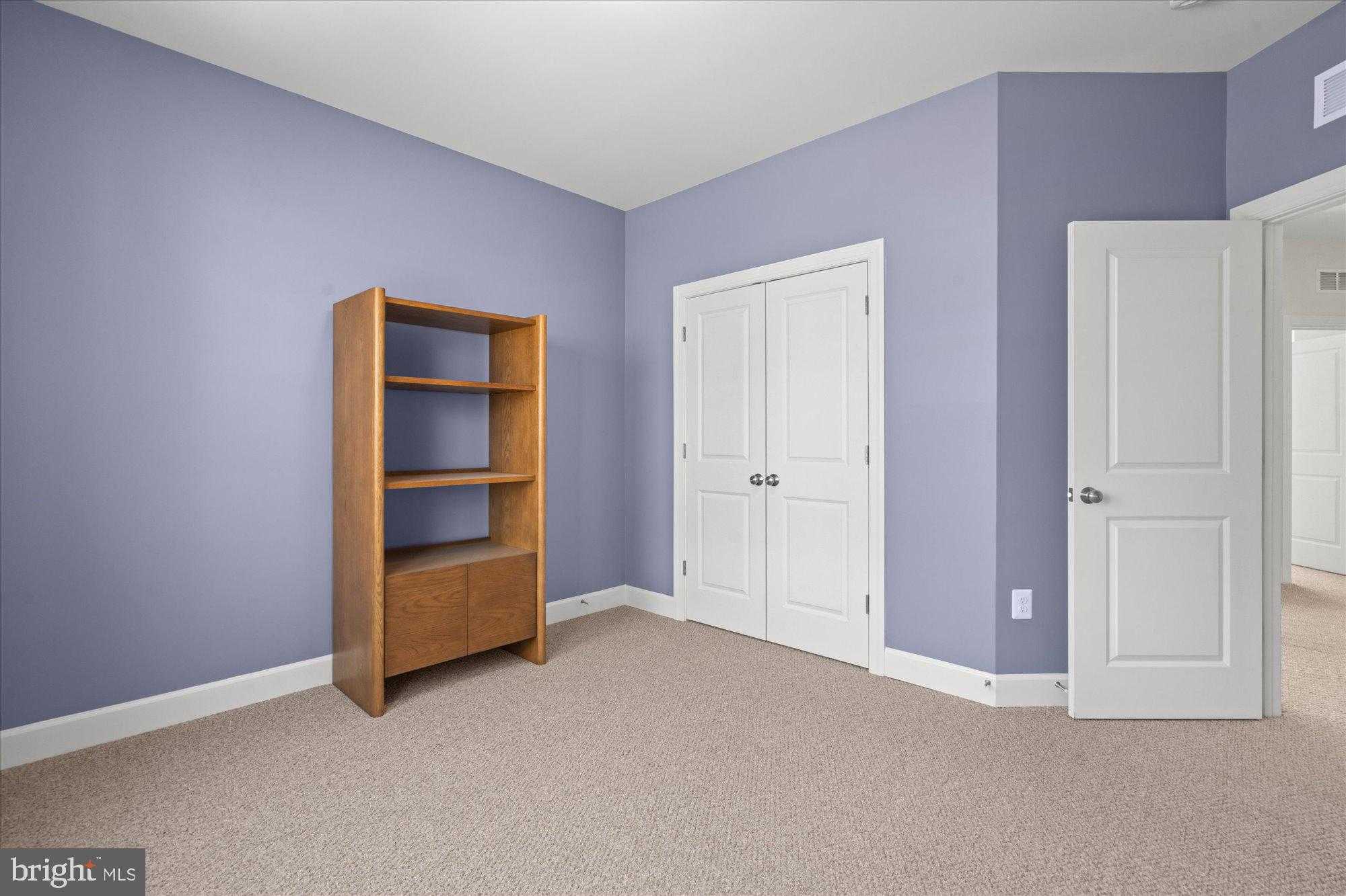 8112 Wingfield Pl photo 32