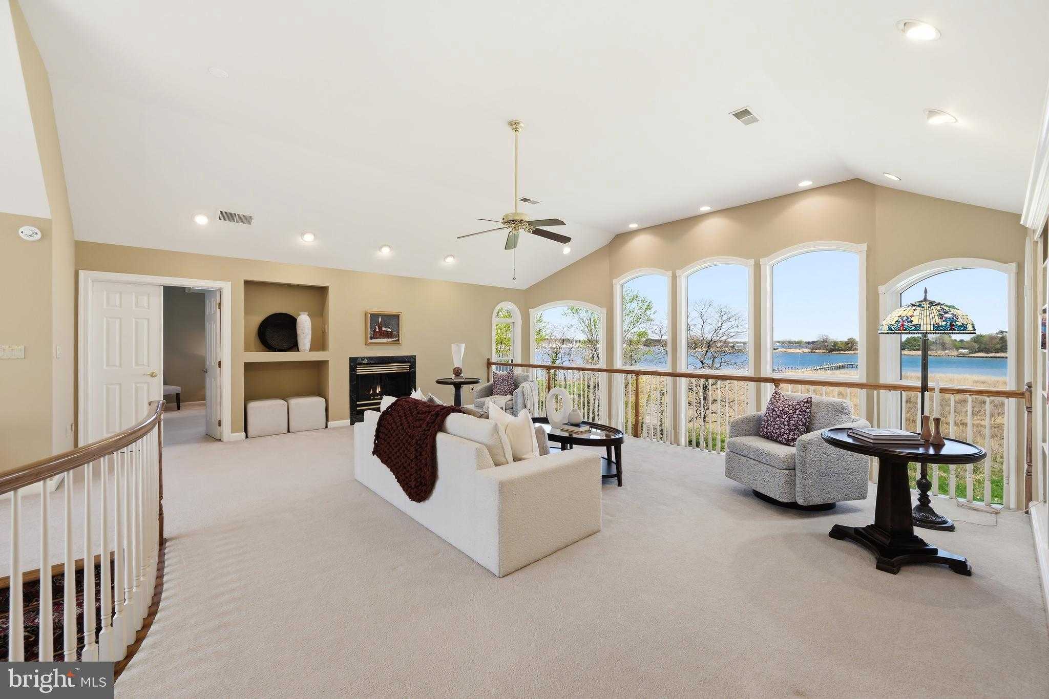 1901 Cox Neck Rd photo 4