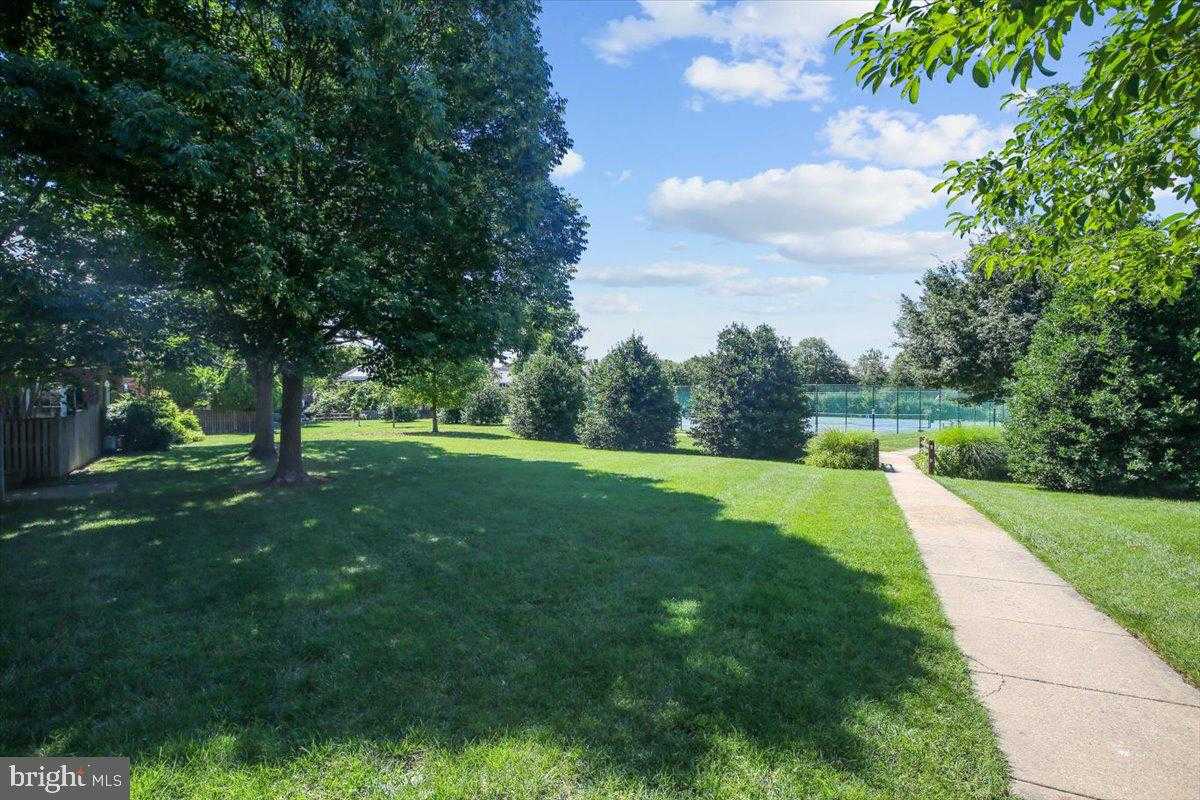 4506 34th St S photo 30