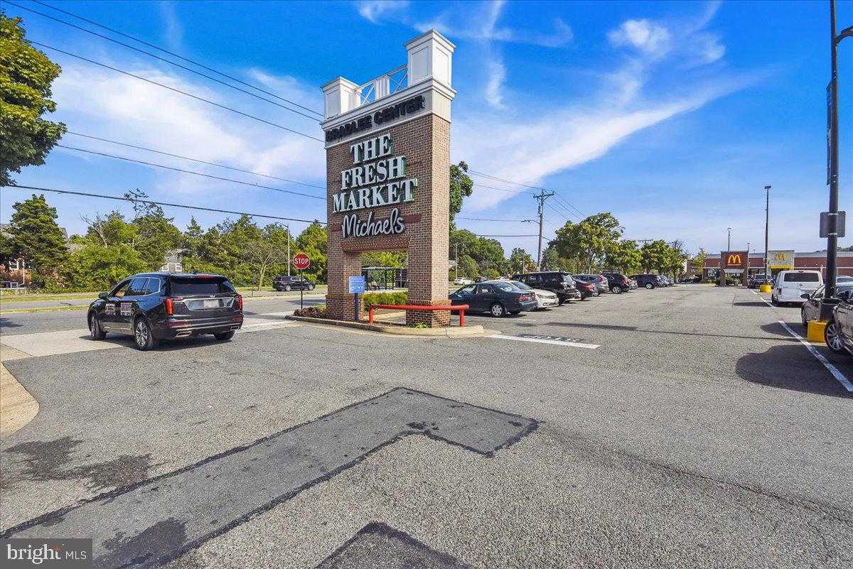 4506 34th St S photo 33