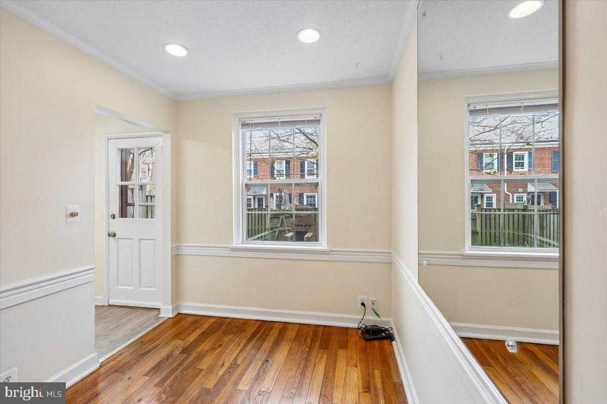 4506 34th St S photo 5