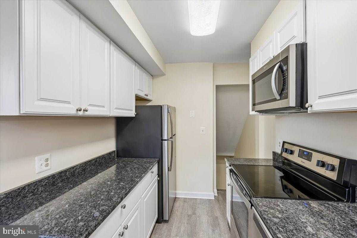 4506 34th St S photo 8