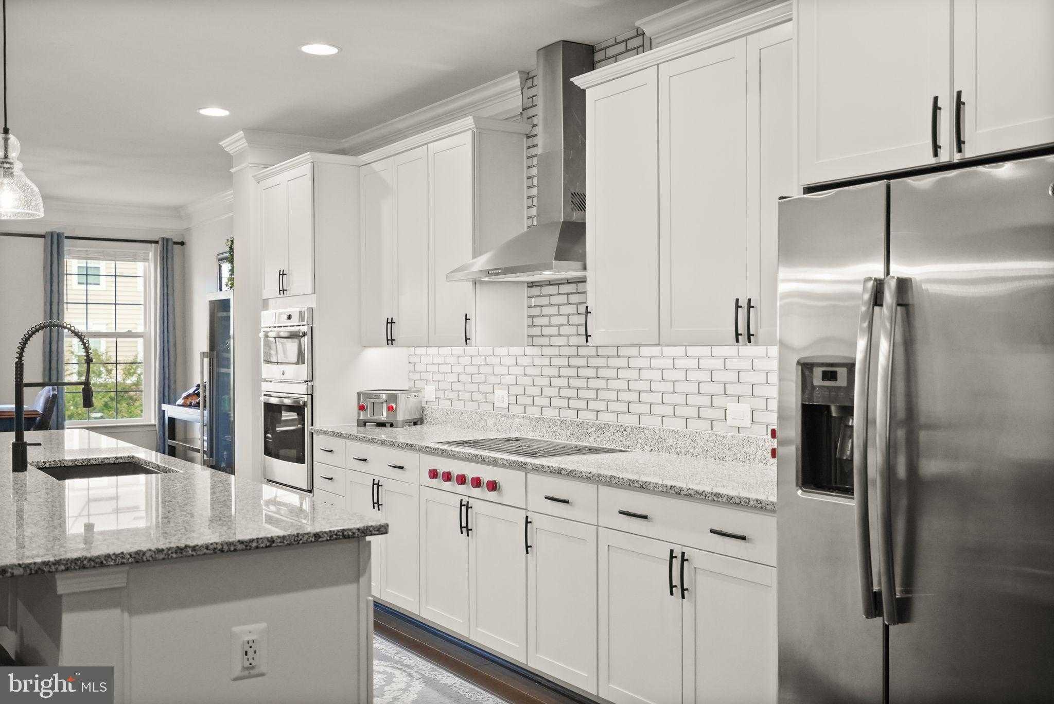 6851 Bryson Cir photo 11