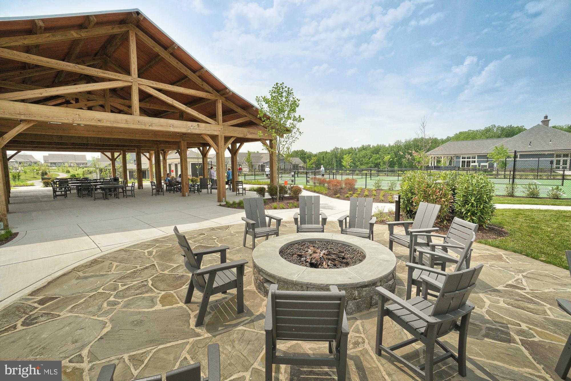 3234 Starlight St photo 82